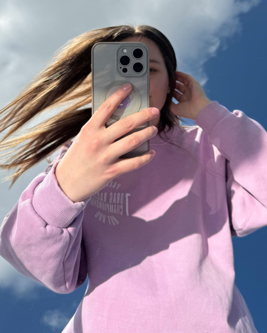 Il caso del gruppo Facebook “Mia Moglie” sotto una lente legale Tra privacy, responsabilità delle piattaforme e consenso