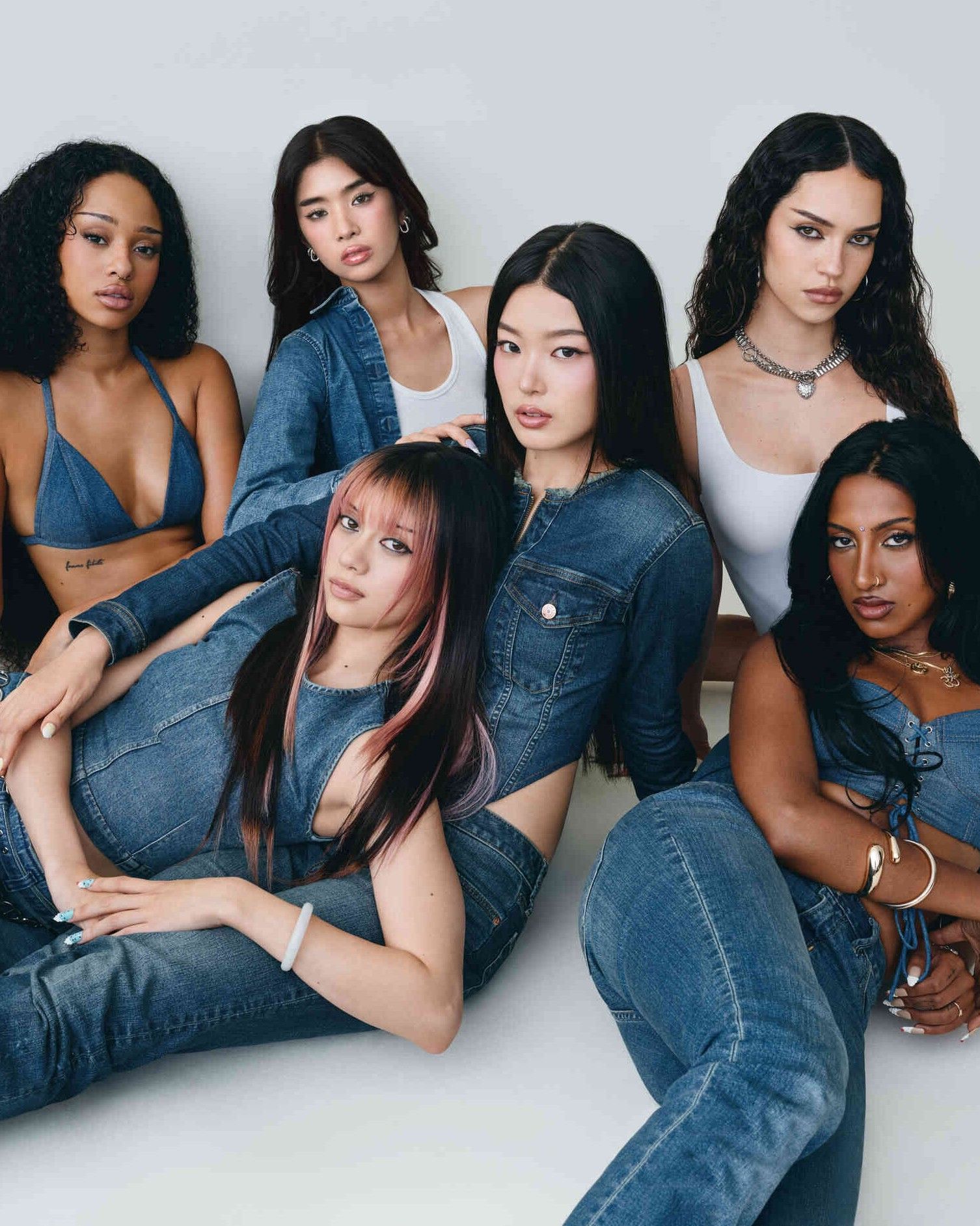 Un paio di jeans è davvero politico? Nel corso dell’estate, tre campagne virali hanno riacceso il dibattito sulla politicità del denim