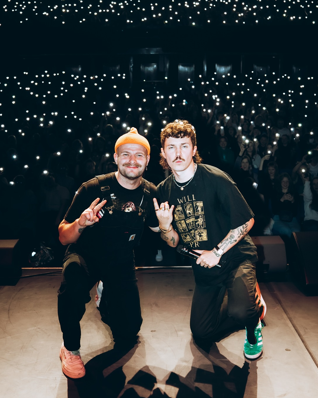 How come English stand-up comedy is doing so well in Milan The great Anglo-Saxon comedians don't have time to announce a city date and it immediately sells out