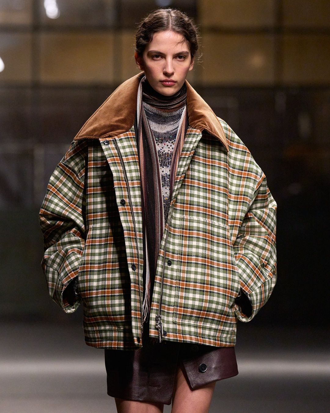 Come ci vestiremo in autunno? I trend moda e quali icone detteranno le nostre scelte di stile | Image 578017