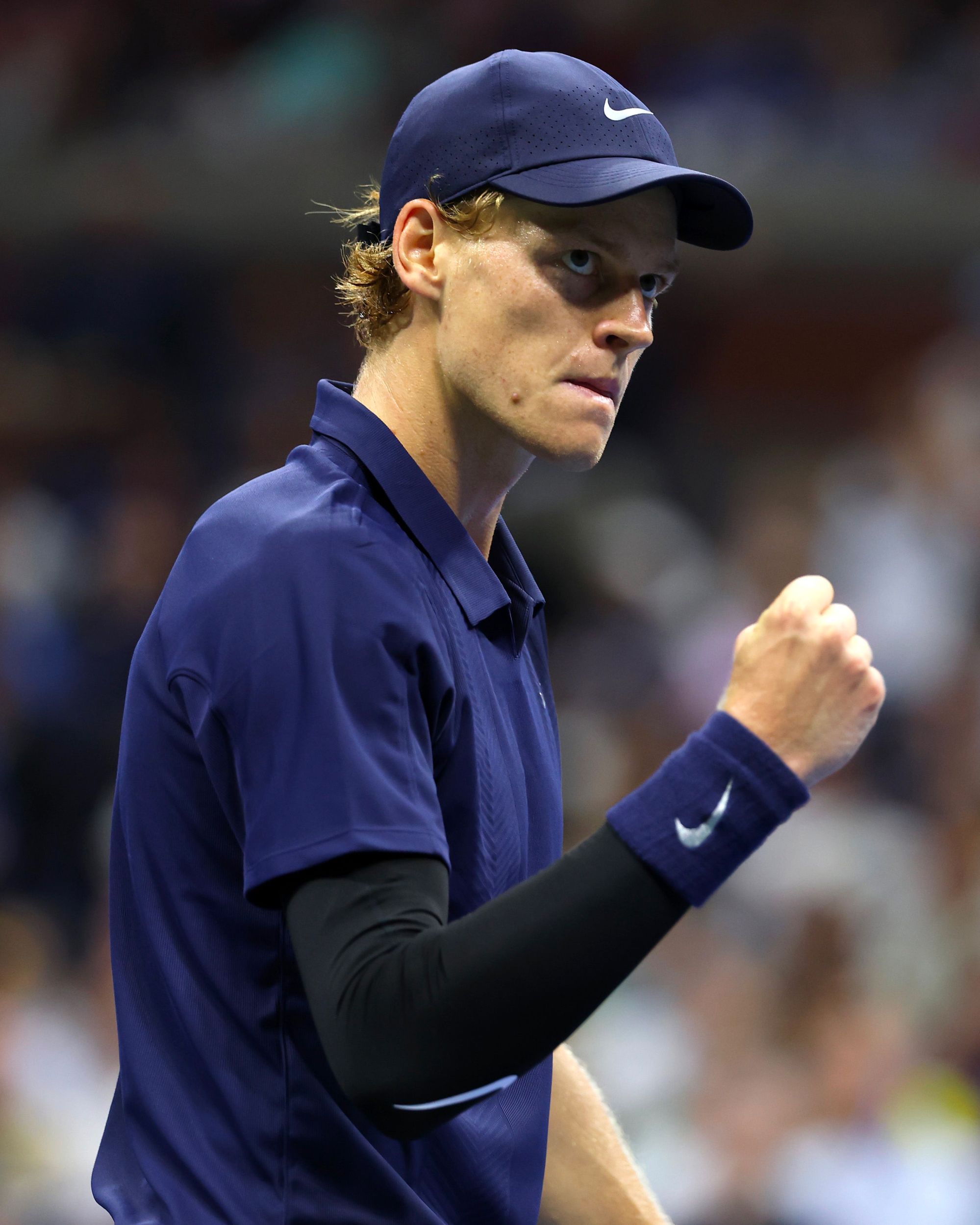 The history of arm sleeves in sports When medical supports become fashionable