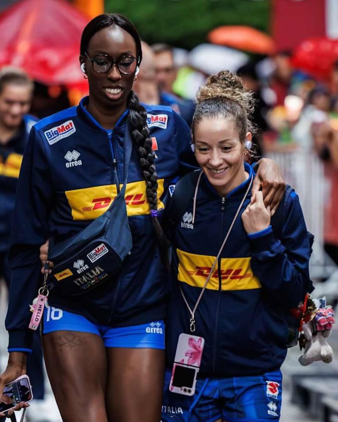 Will the victory of women&apos;s volleyball do something for women&apos;s sports in Italy? Cold reflection on a historical result