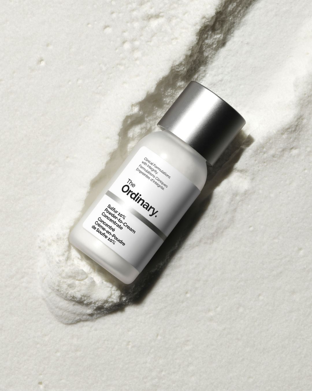 The Ordinary lancia Sulfur 10% Powder-to-Cream Concentrate Lo spot treatment che attenua l'imperfezione in un'ora