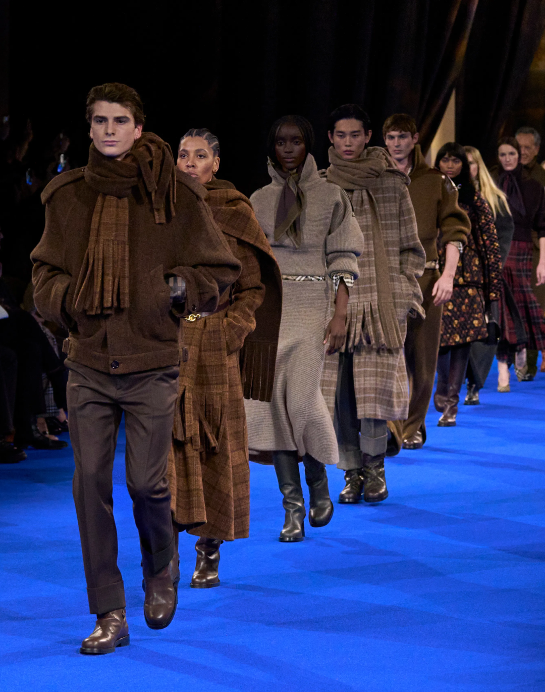 5 choses à attendre de la London Fashion Week SS26 Un nouveau chapitre pour la capitale britannique ?