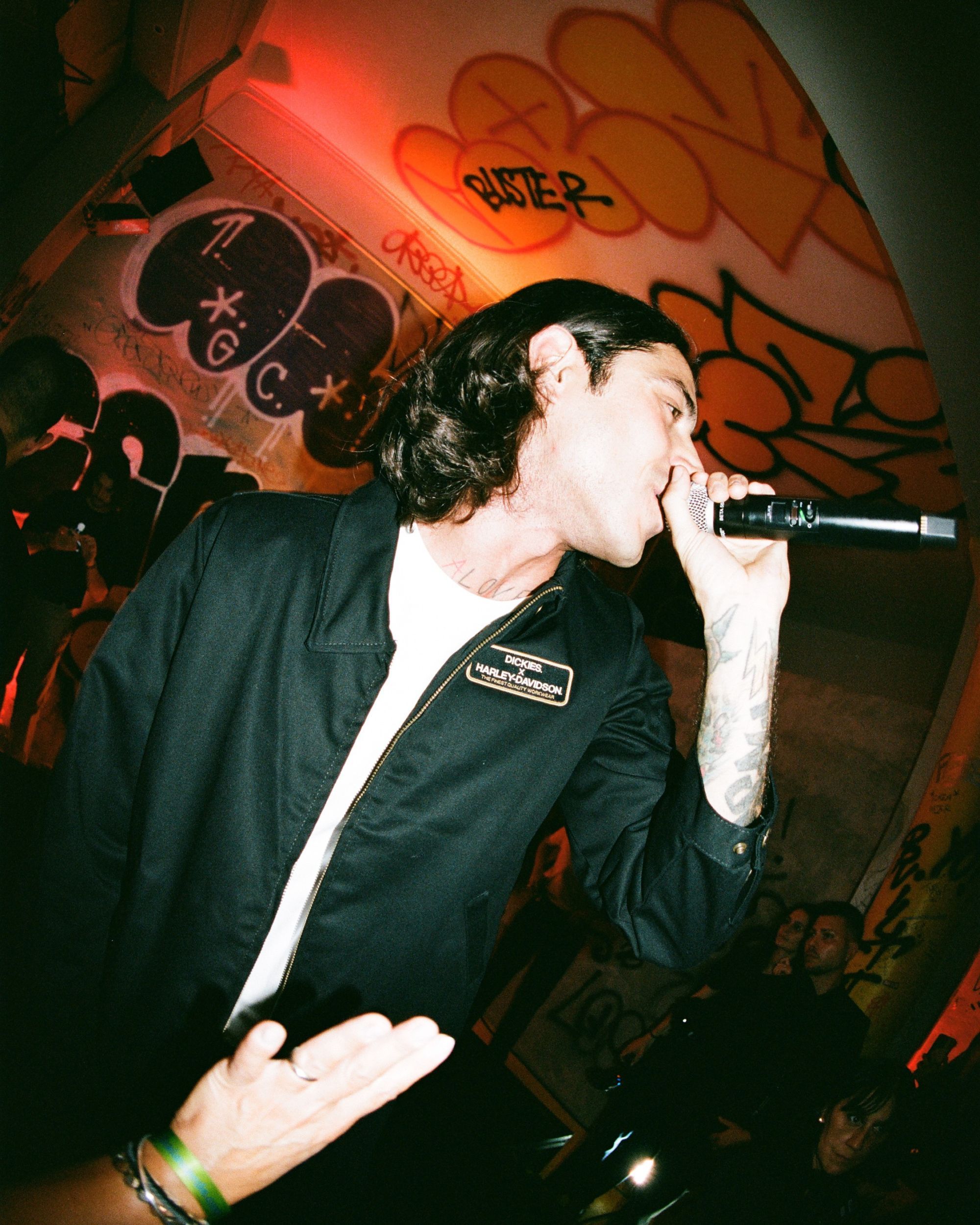 Com&apos;è andato il party per il lancio della campagna 247 di Dickies a Milano Con protagonista Diego Naska