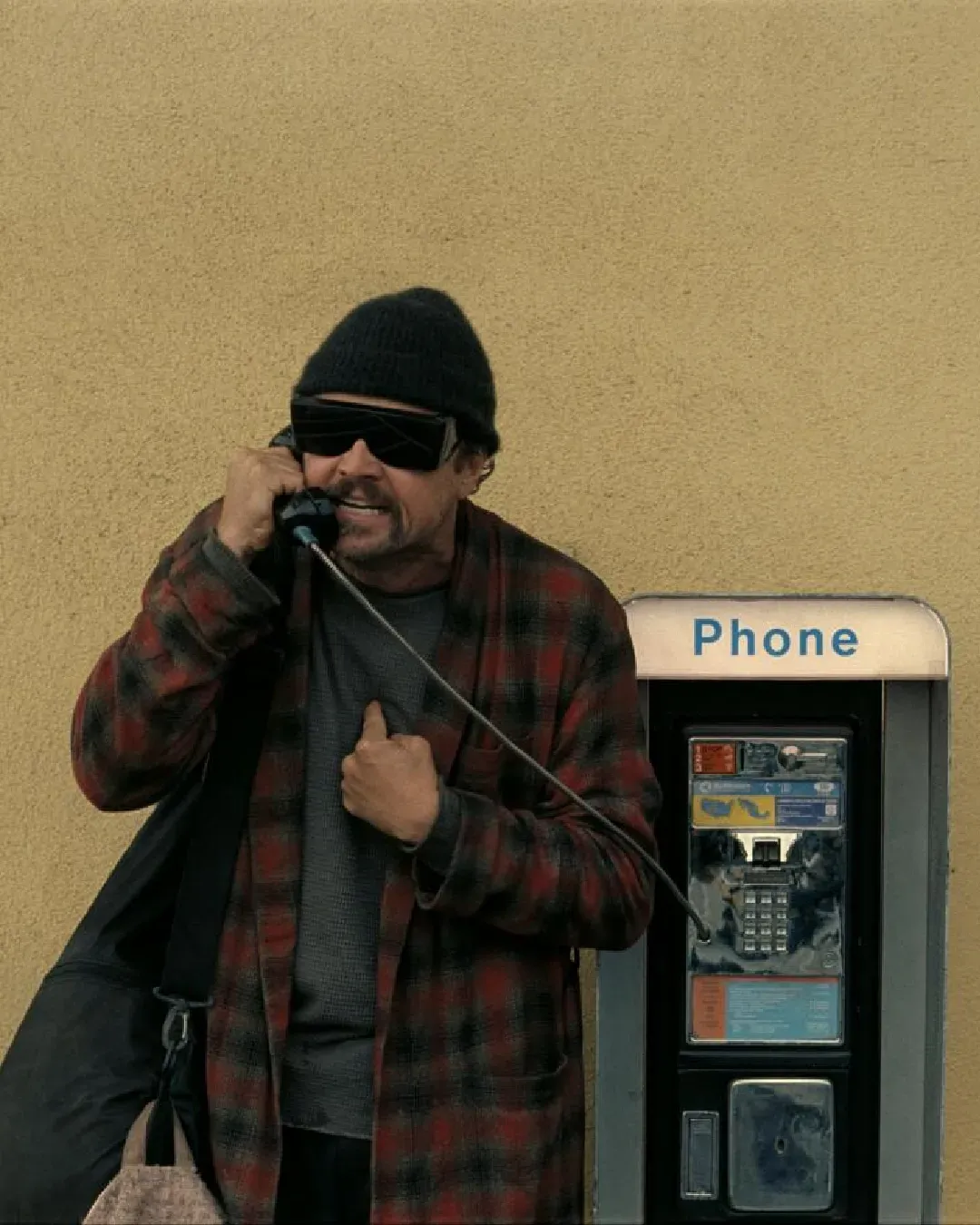 Comment et pourquoi une œuvre comme Une bataille après l’autre voit le jour ?  Le nouveau film de Paul Thomas Anderson, du livre à la promotion cinématographique