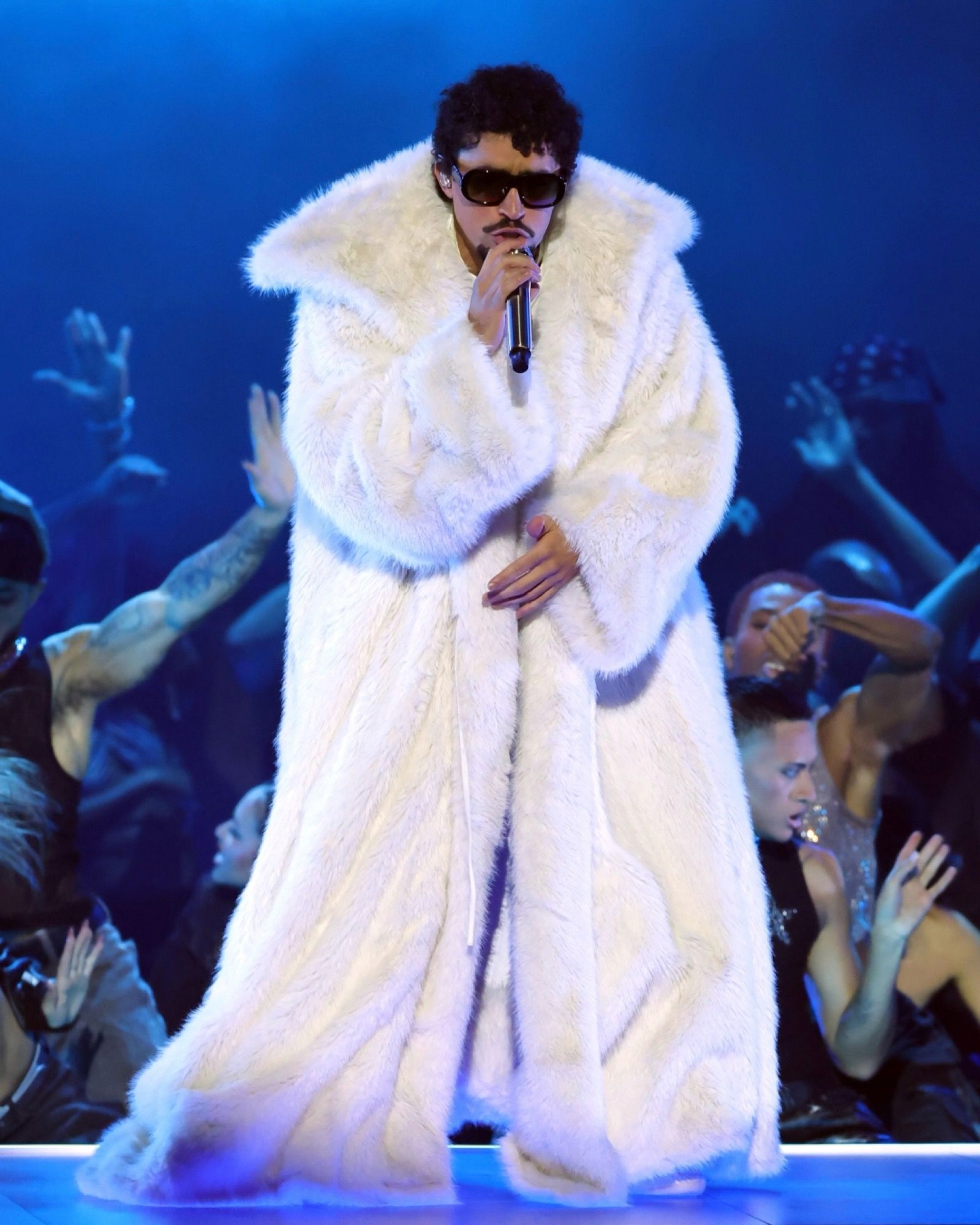Bad Bunny: la scelta latina, ovvia e controversa per il SuperBowl 2026 È comunque un punto di svolta per la cultura latina nel primetime USA