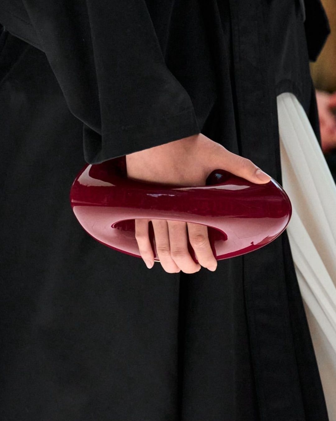 The real stars of Alaïa’s SS26 collection were its bags When futuristic 3D printing meets the 60s of Lucio Fontana