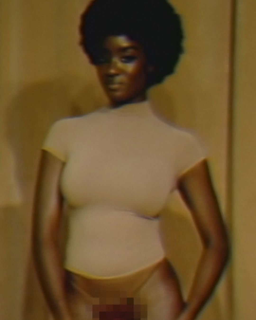 We like a real bush Did you understand, Kim Kardashian?