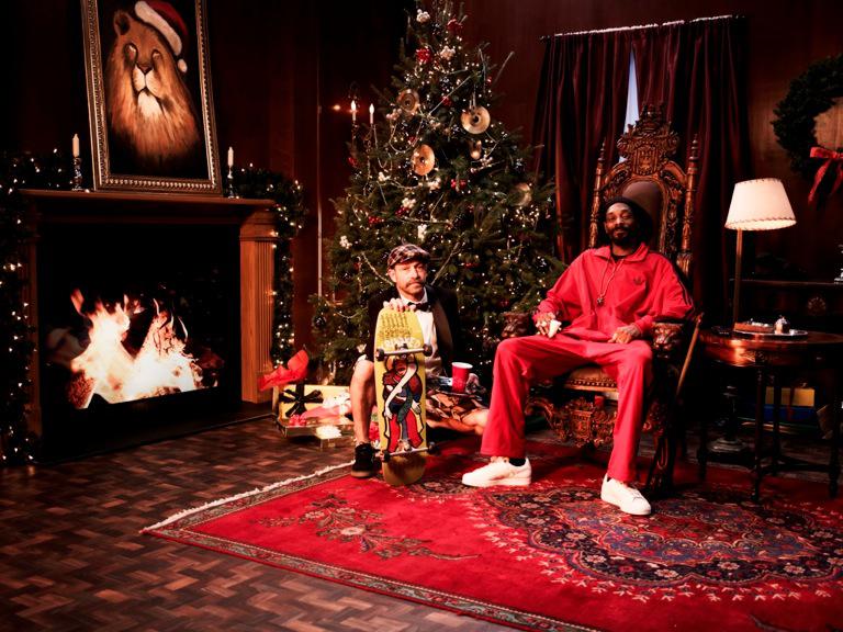 Incorrecto Censo nacional ambulancia adidas Holiday Campaign - don't be bahumbizzle - The Ebenezer Snoop's novel