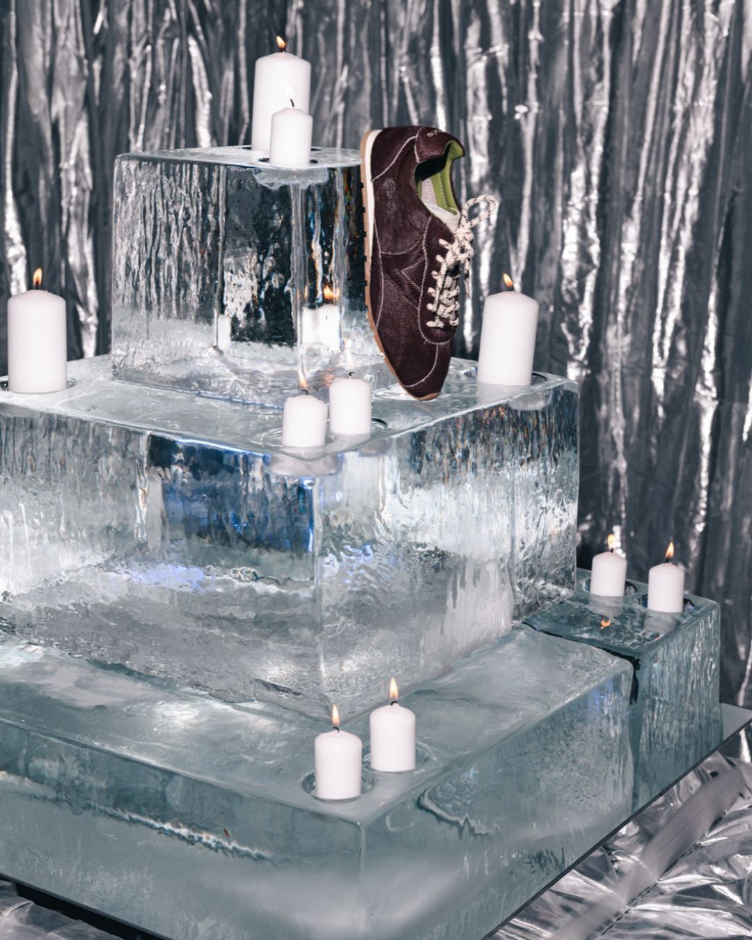 Victoria Shoes festeggia 110 anni con una serata esclusiva a Milano Un party di ghiaccio che fa l&apos;occhiolino alla collezione Snow much fun