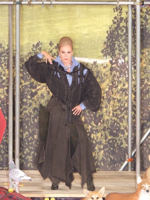 The new collection of H&M and Glenn Martens The ironic campaign celebrates style and self-expression | Image 588013