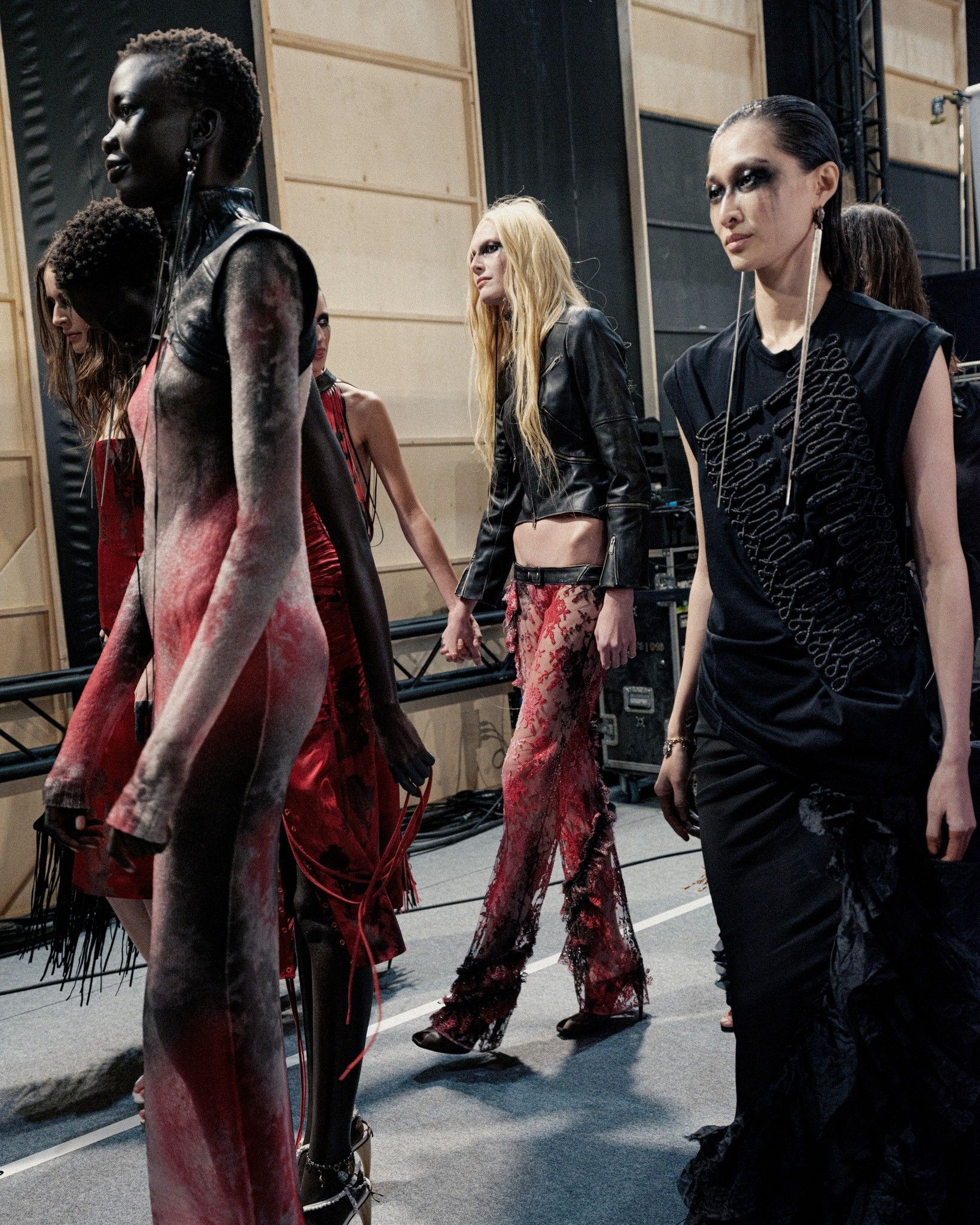 Kering will have to tighten its belt even further And the “weak” Alexander McQueen came under the scrutiny of CEO de Meo