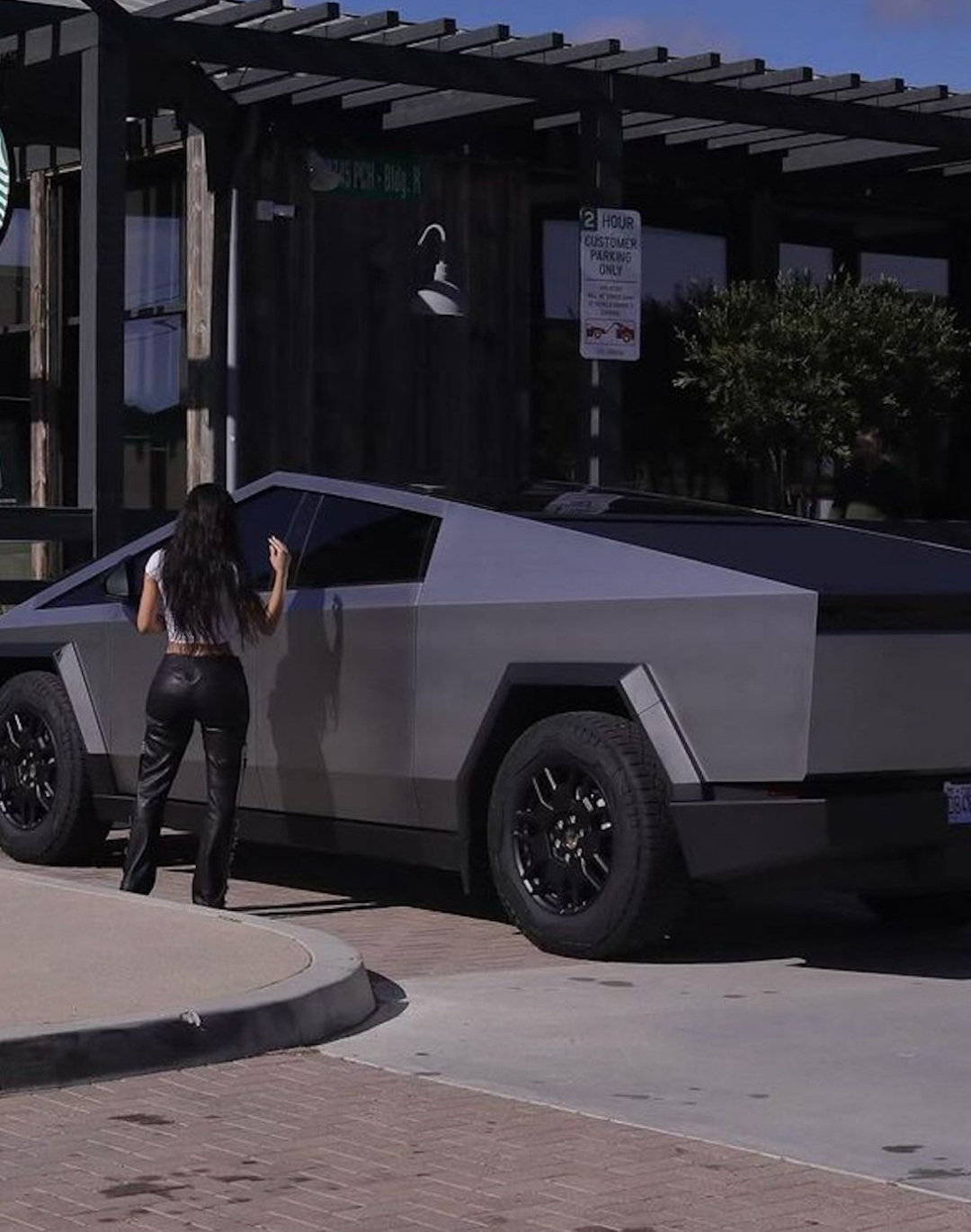 Le fétichisme des républicains pour les Cybertrucks de Tesla La voiture futuriste d&apos;Elon Musk est pleine de problèmes