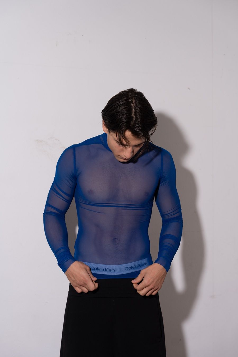 Alicia riscrive il linguaggio dell’essenziale con LAYER 01 Il top che ridefinisce la presenza, la leggerezza e la forza del minimalismo contemporaneo | Image 588756