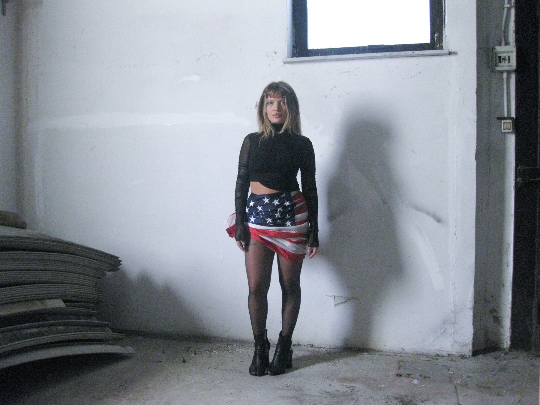 Alicia riscrive il linguaggio dell’essenziale con LAYER 01 Il top che ridefinisce la presenza, la leggerezza e la forza del minimalismo contemporaneo | Image 588751