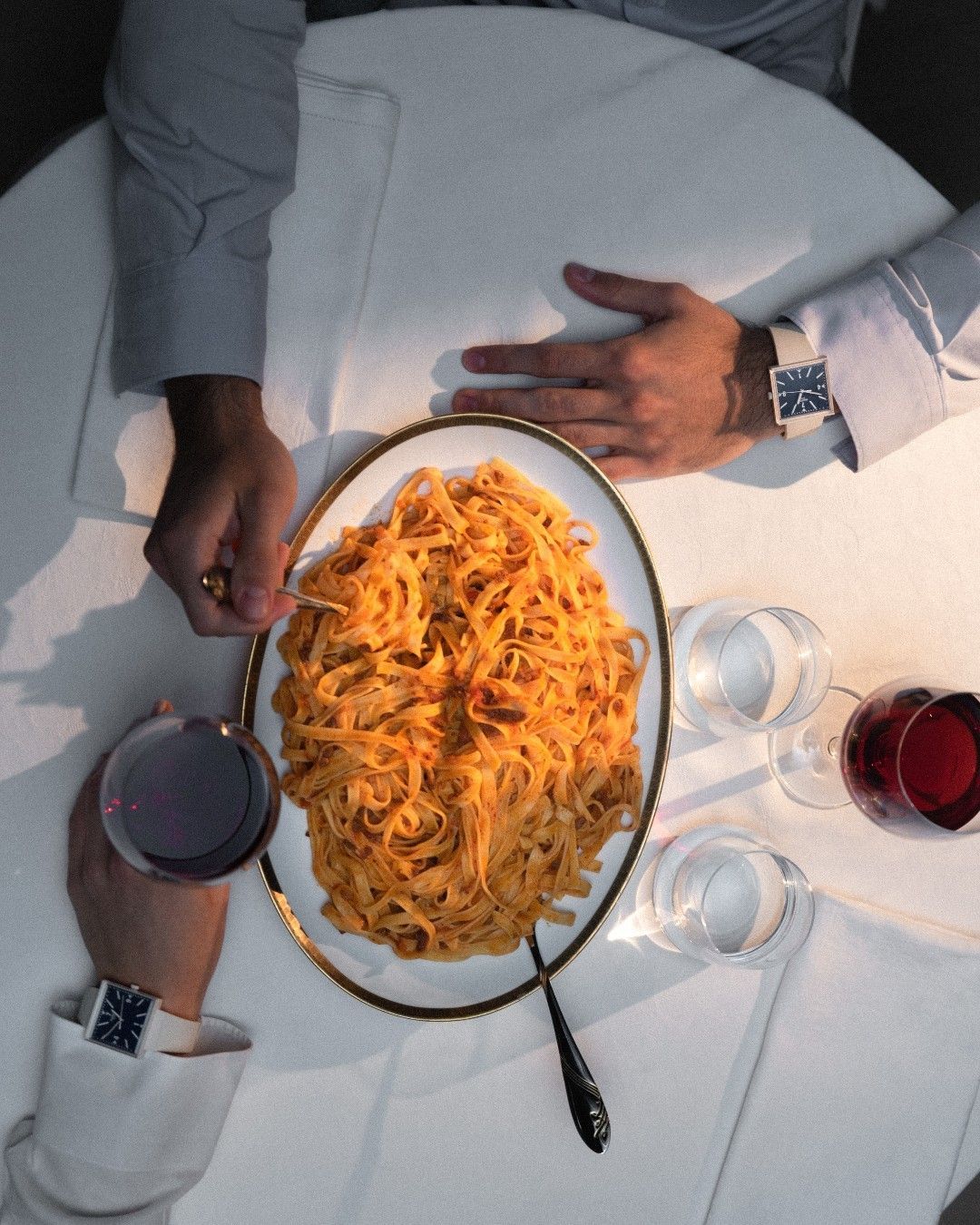 Swatch ironizza sui dazi di Trump alla Svizzera Tramite un orologio speciale, ovviamente