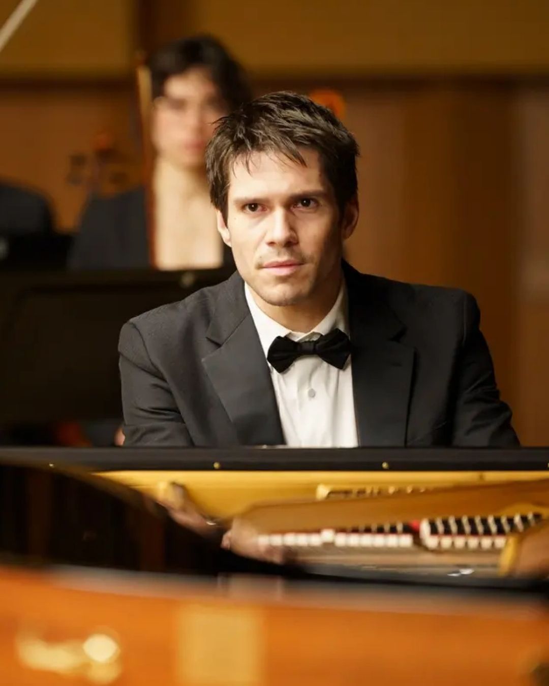 The sometimes harmonious, sometimes discordant love of Two pianos François Civil and Nadia Tereszkiewicz are the protagonists of Arnaud Desplechin&apos;s film