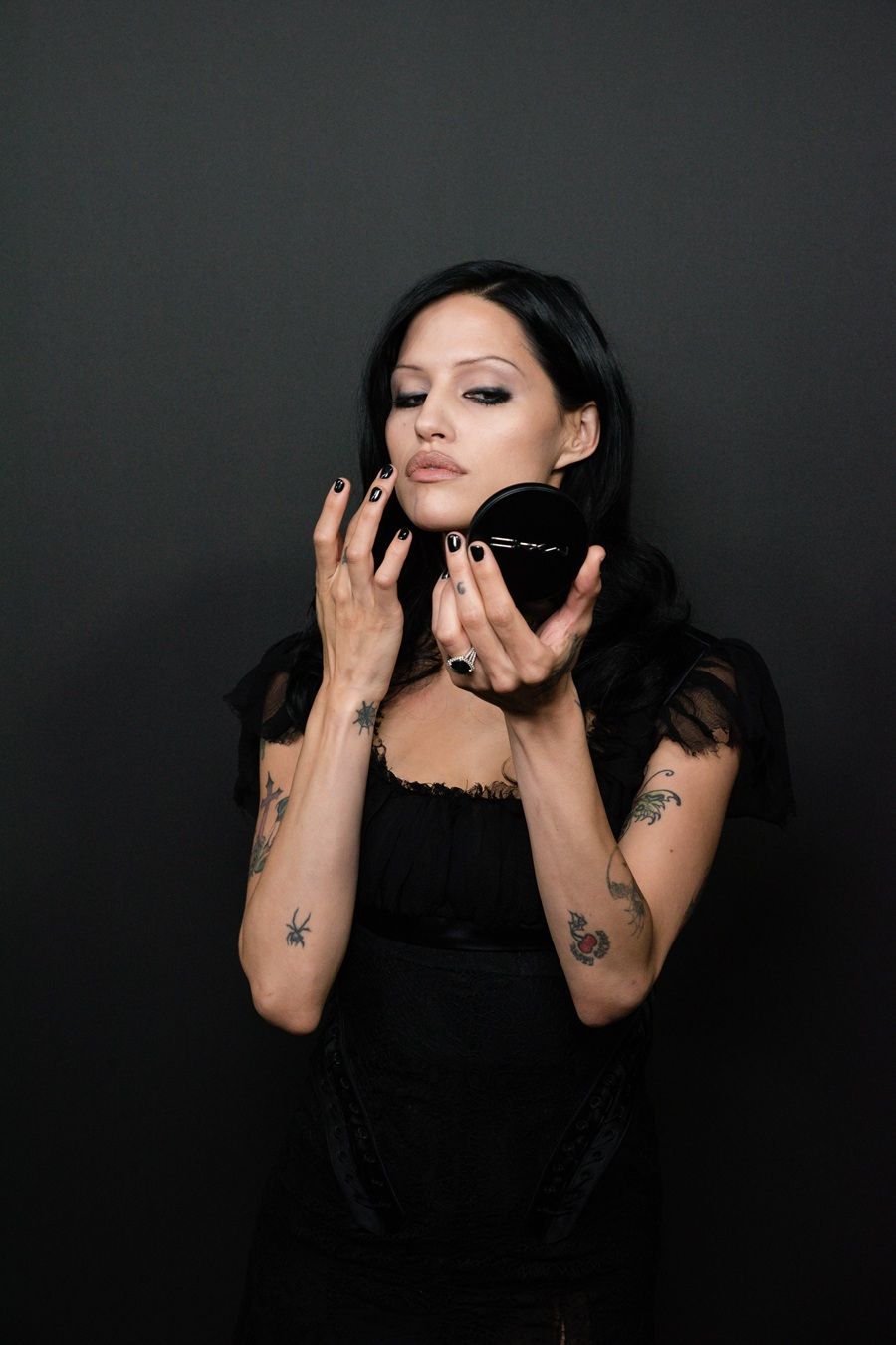 MAC Cosmetics celebra i nuovi fondotinta MAC Studio Con un esclusivo party berlinese | Image 589784