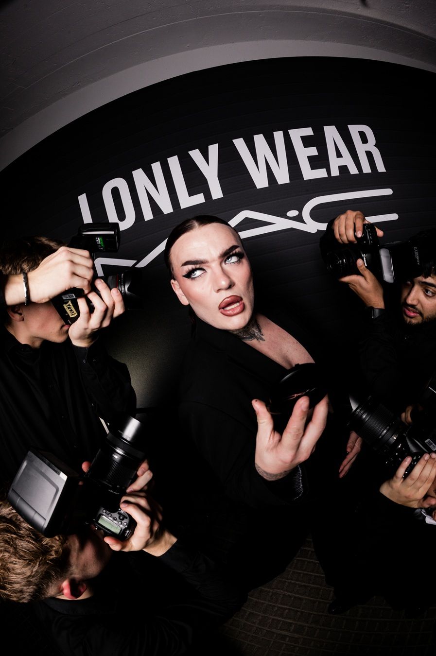 MAC Cosmetics celebra i nuovi fondotinta MAC Studio Con un esclusivo party berlinese | Image 589810