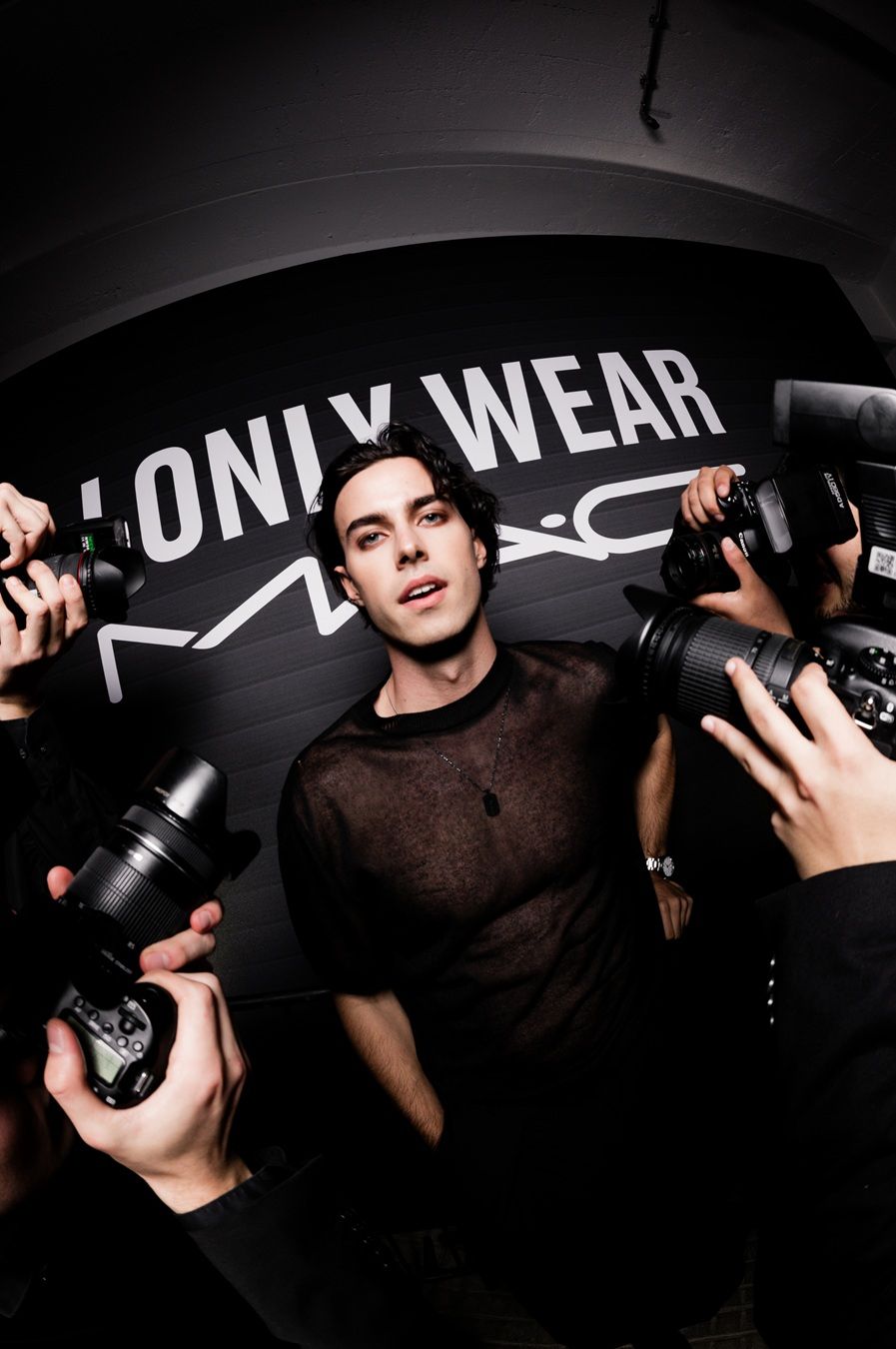 MAC Cosmetics celebra i nuovi fondotinta MAC Studio Con un esclusivo party berlinese | Image 589814