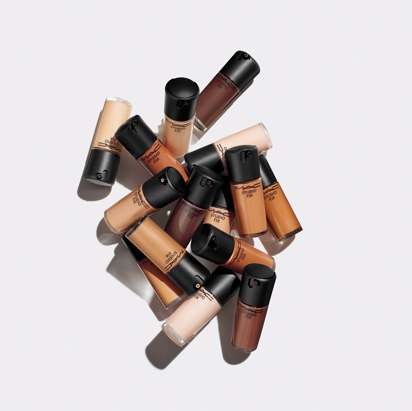 MAC Cosmetics celebra i nuovi fondotinta MAC Studio Con un esclusivo party berlinese | Image 589833