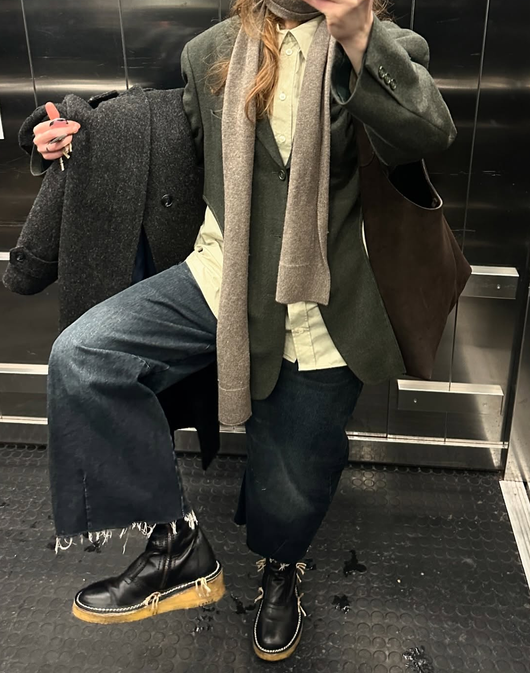 What&apos;s with the A day in the life with content? Videos by content creators documenting their ordinary days have now become a trend on Instagram and TikTok