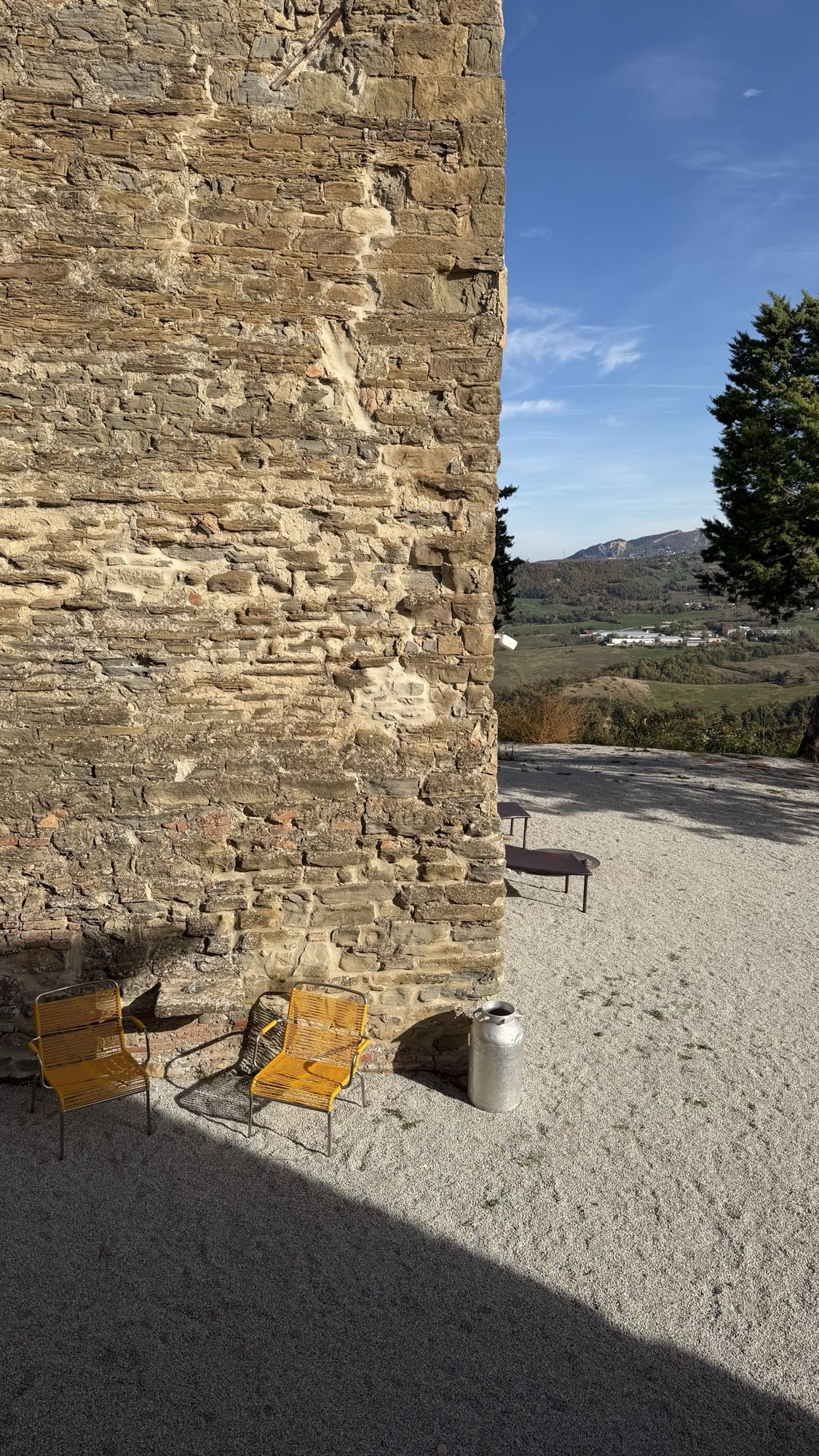 Scavolo Borgo is where slowness feels like home Ambra and Matteo’s dream: to transform a forgotten hamlet into a refuge of authenticity among rolling hills, quiet moments, and shared togetherness | Image 590324