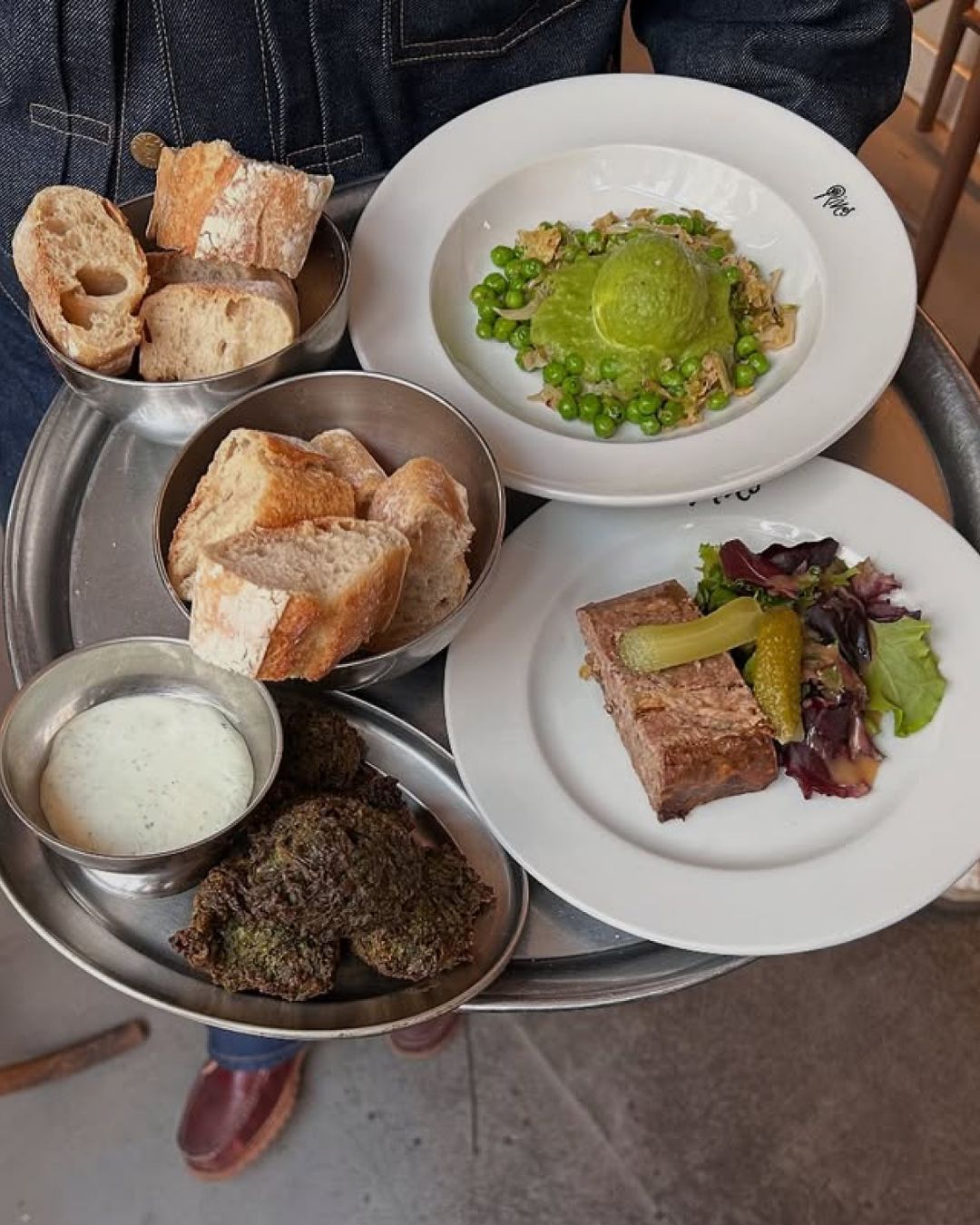 48 heures à Paris : guide instinctif entre beurre salé, vin naturel et nostalgie moderne 2 jours durant lesquels on mange comme on pense