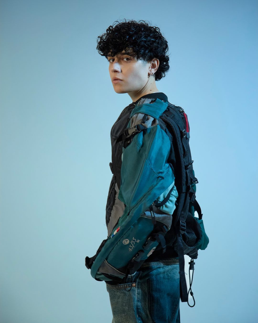 Senza Cri: La natura vuole che ogni gregge abbia una pecora nera Intervista all&apos;artista di Sanremo Giovani