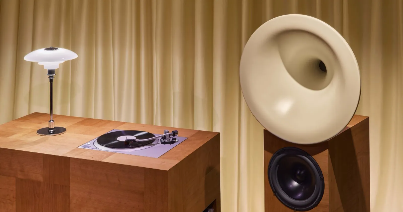 Hi-Fi Culture: the Sound System Revival in Art and Fashion