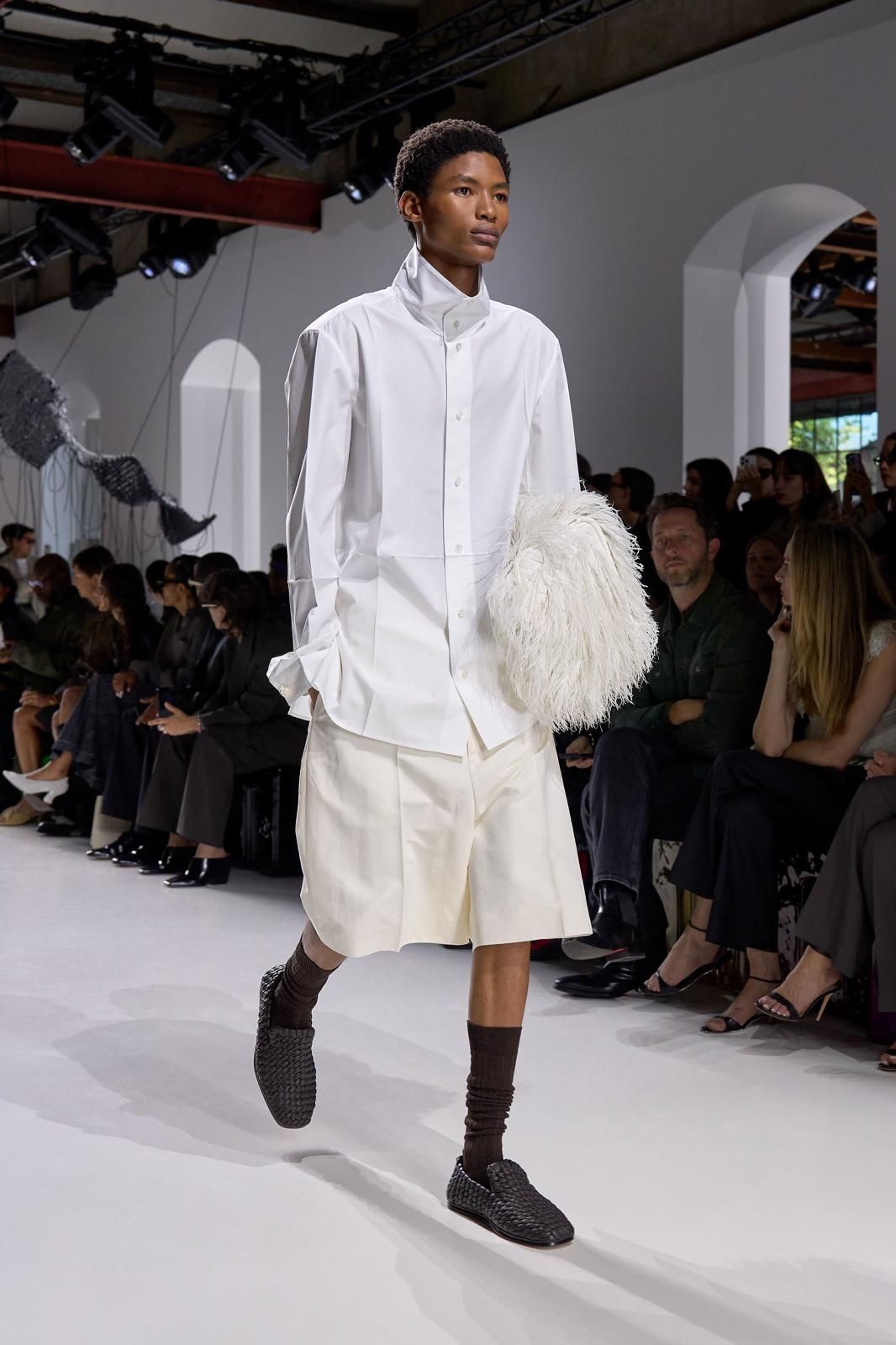 Is fencing the new obsession of fashion? After tennis-core, it's time for fencing fashion | Image 592336