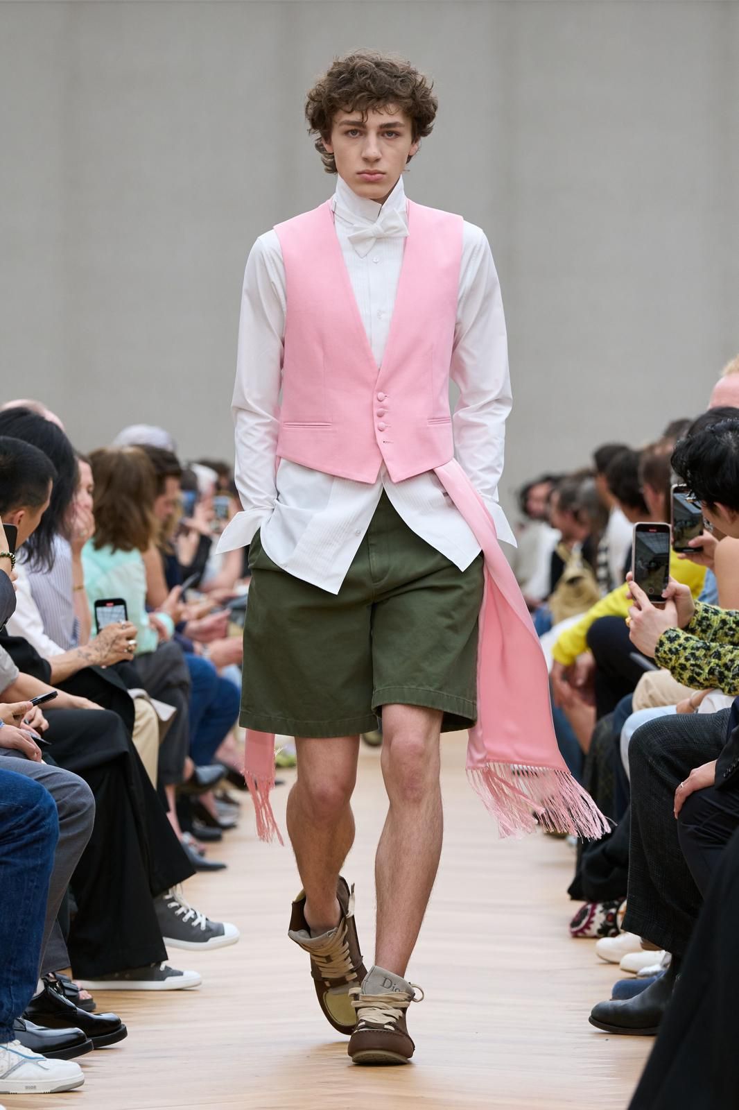 Is fencing the new obsession of fashion? After tennis-core, it's time for fencing fashion | Image 592330