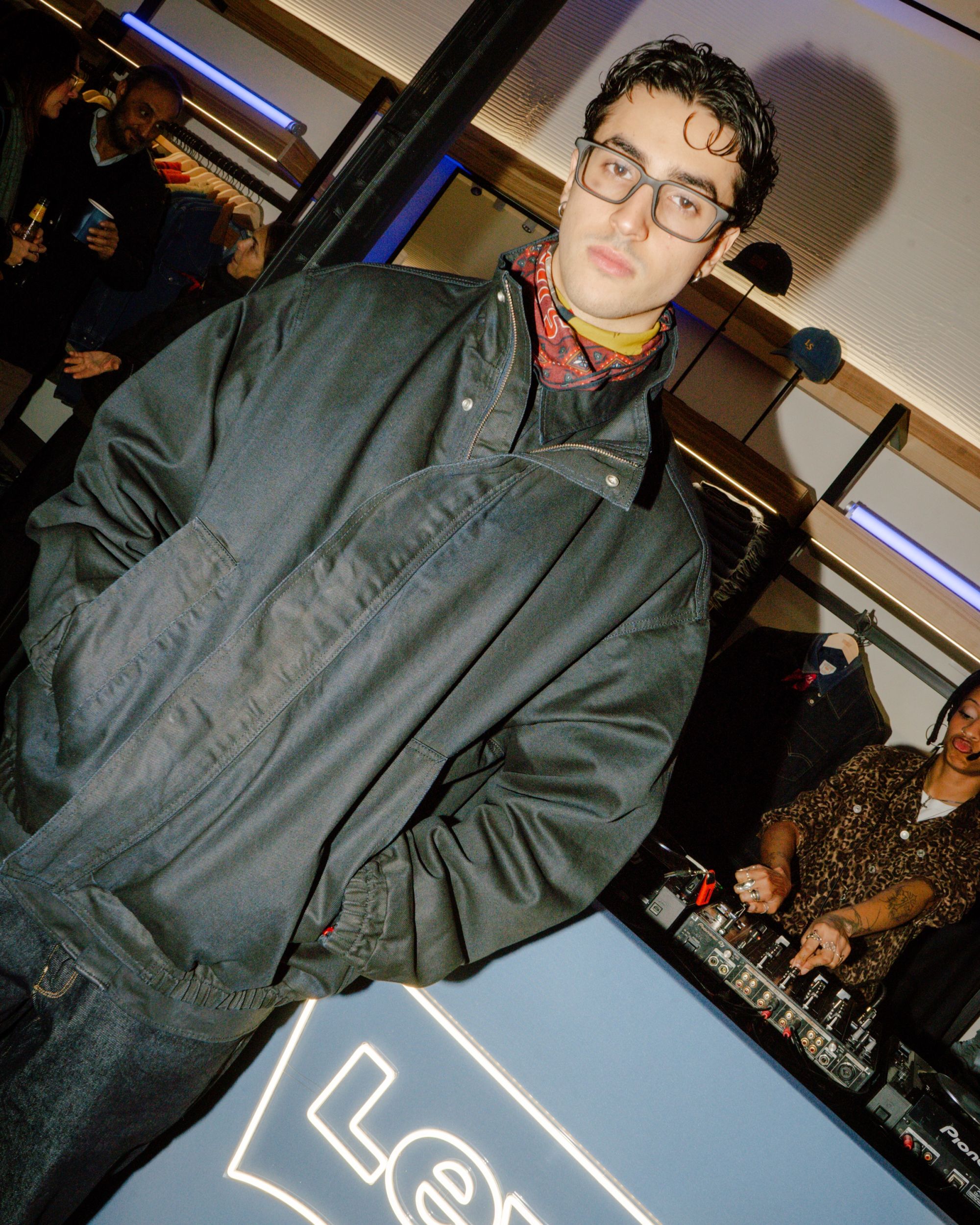 Levi’s® opens a new store in Milan with music, art, and denim The inauguration celebrated the union of these three worlds with the brand's community | Image 594464