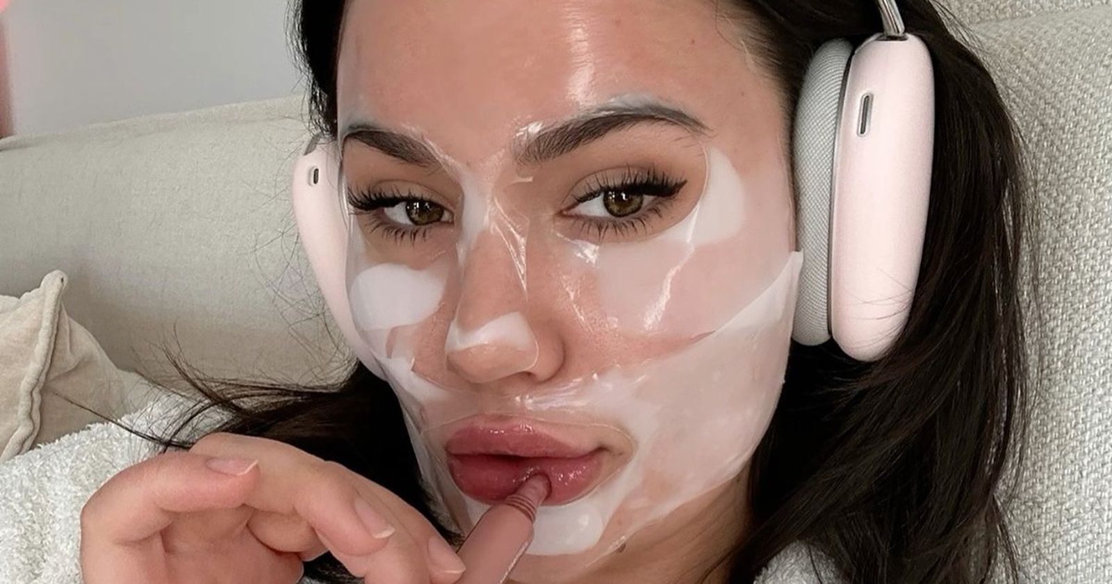Beauty playlist: trasforma la tua routine skincare e make-up in un’esperienza musicale