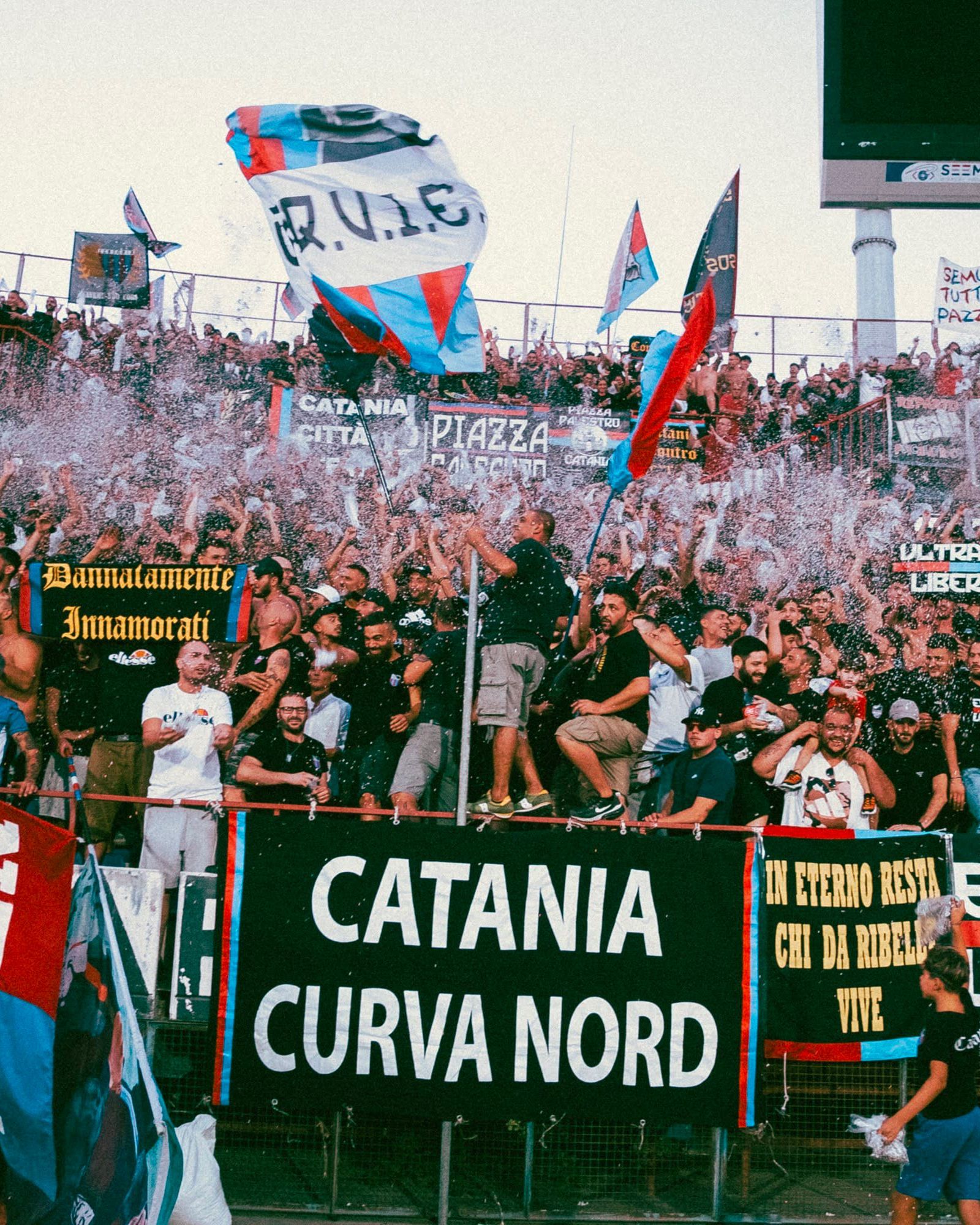 NO FAIR PLAY, the photographic exhibition dedicated to those who make football special Passion beyond support