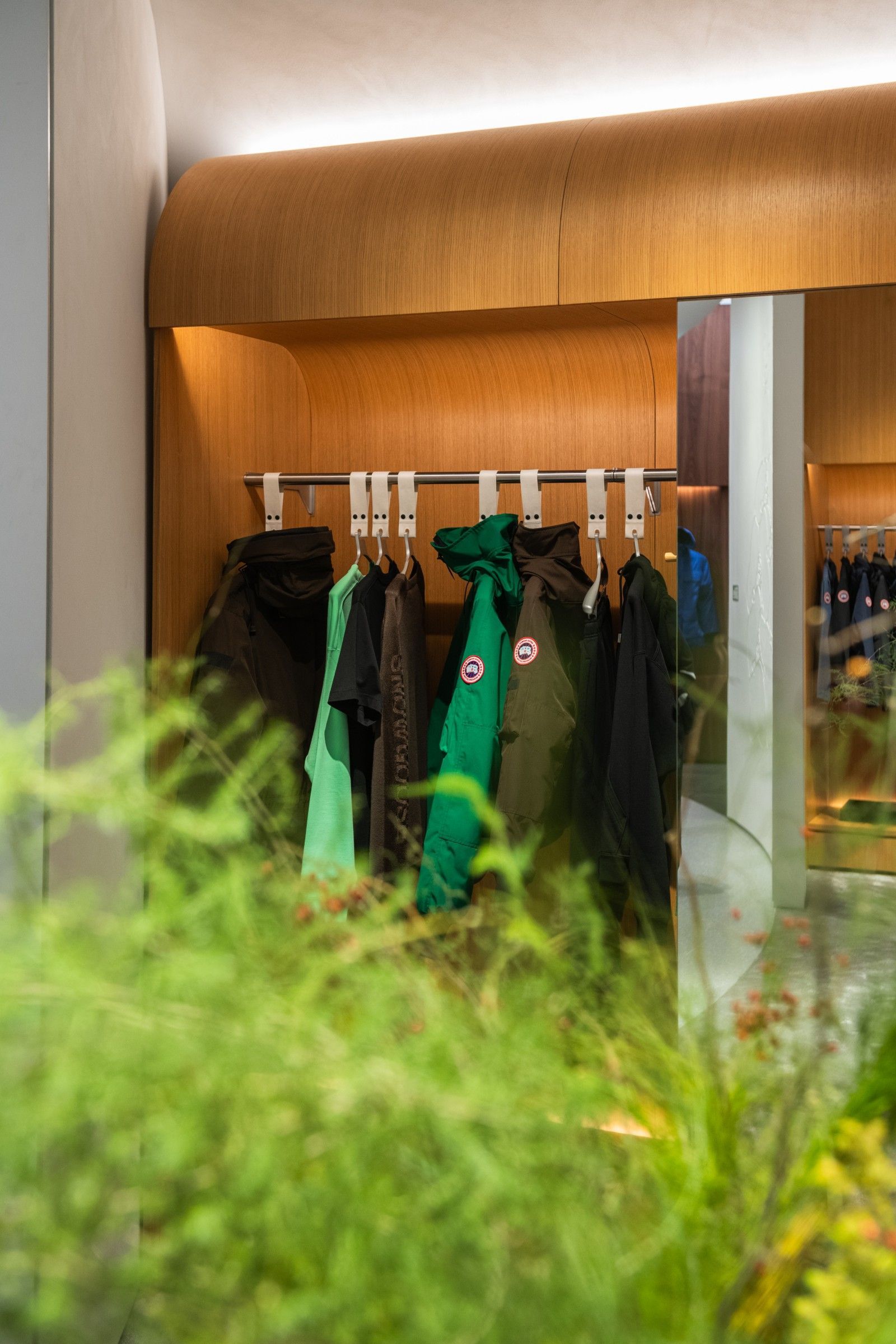 What went down at the opening of Canada Goose's new Italian flagship store in Milan A dialogue between the Arctic and the Alps in the heart of the Quadrilatero | Image 593474