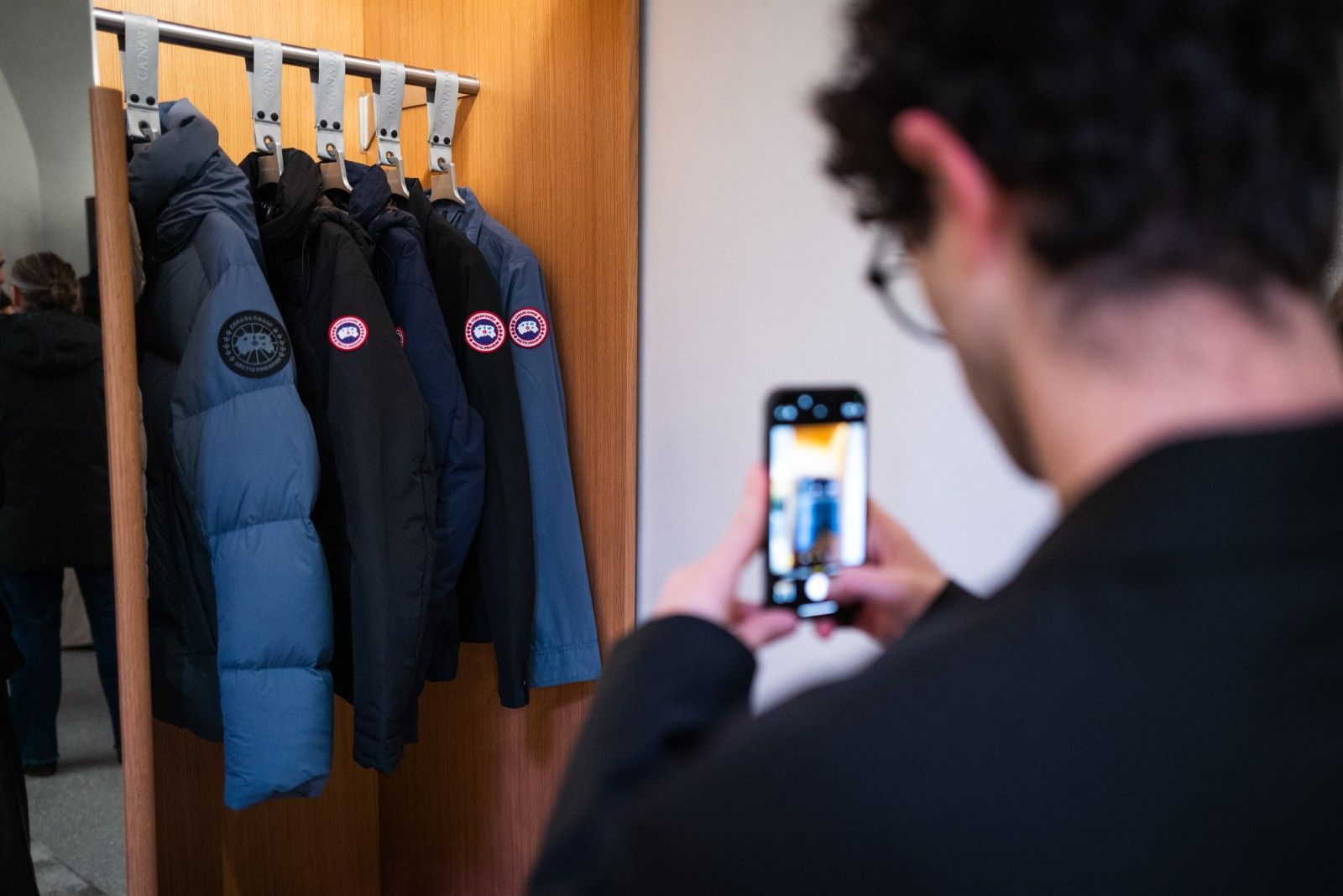 What went down at the opening of Canada Goose's new Italian flagship store in Milan A dialogue between the Arctic and the Alps in the heart of the Quadrilatero | Image 593608