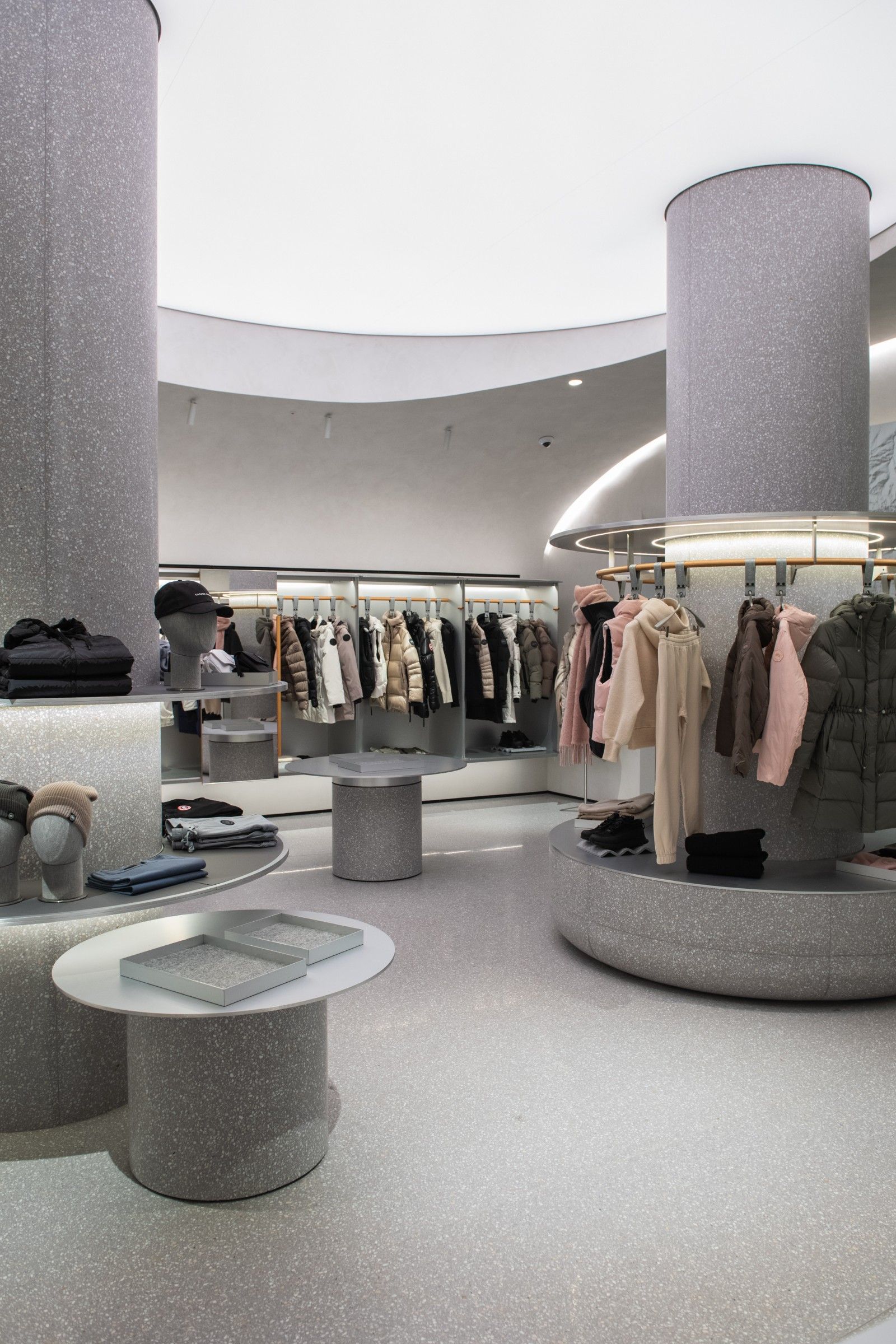 What went down at the opening of Canada Goose's new Italian flagship store in Milan A dialogue between the Arctic and the Alps in the heart of the Quadrilatero | Image 593465