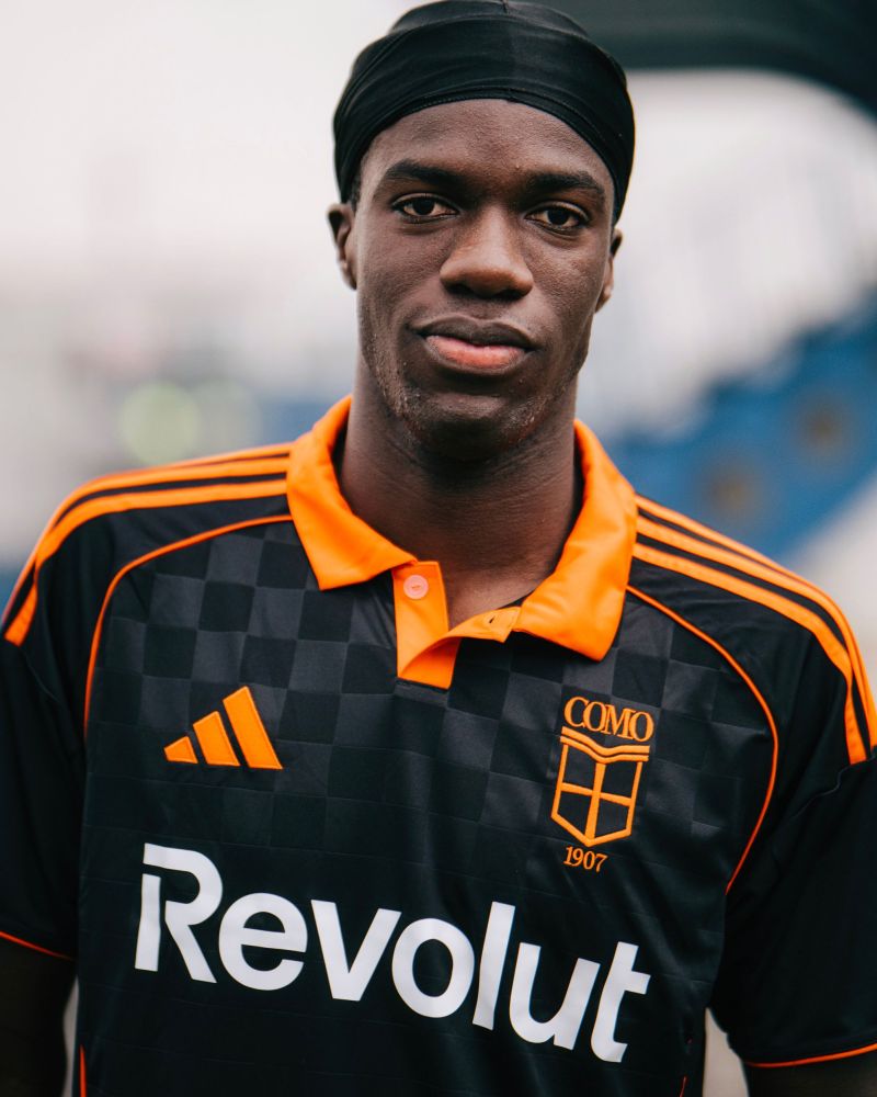 nss sports presents the fifth drop of Les Vêtements de Football