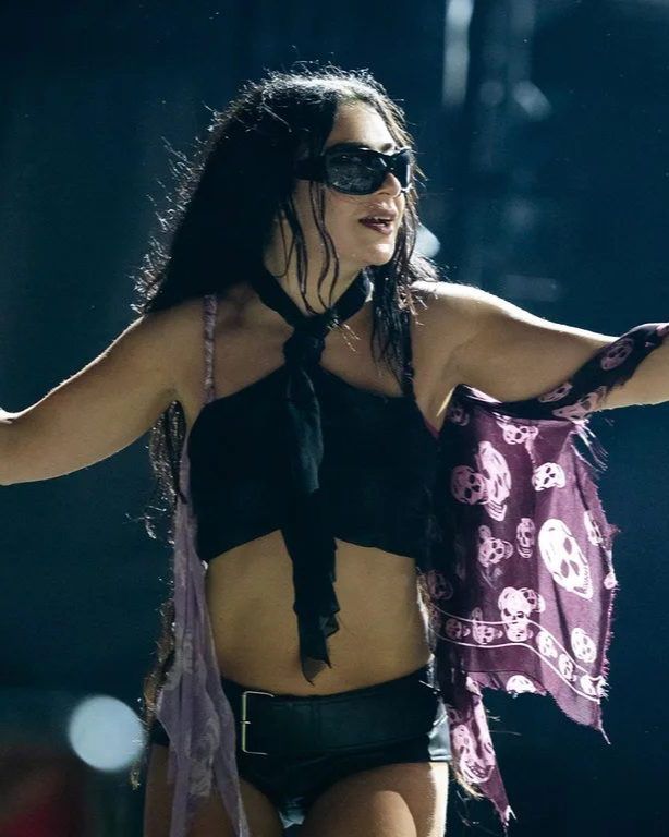 小物 Alexander Mcqueen skull stole archive Unearthed from the snafu archives a vintage 2000s Alexander