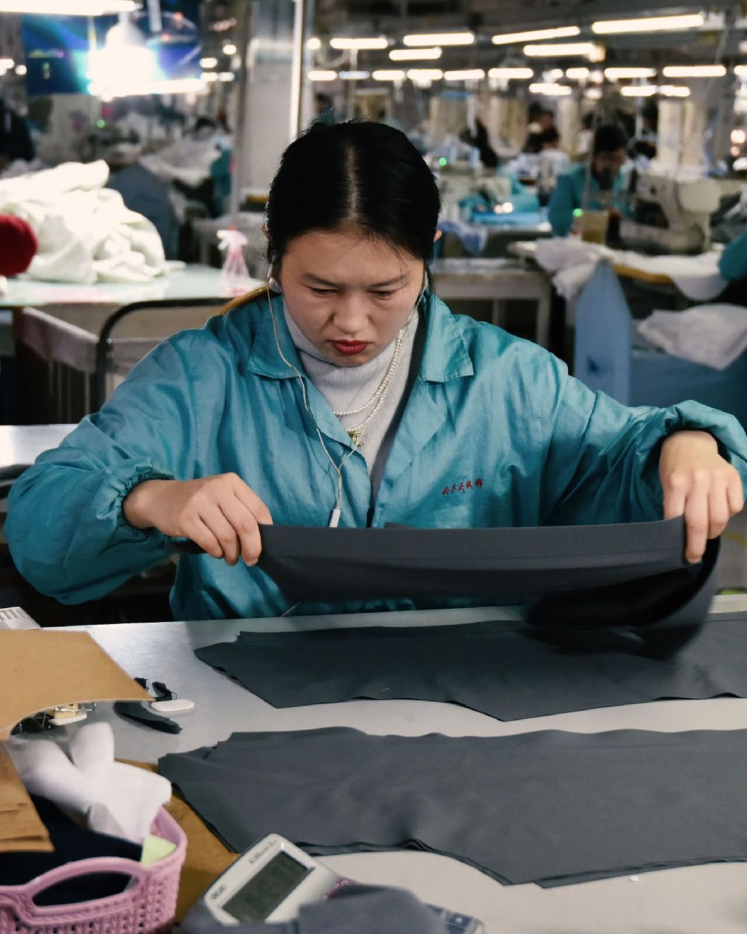 Italian fashion is under investigation on charges of exploitation Thirteen brands were called upon to prove their innocence