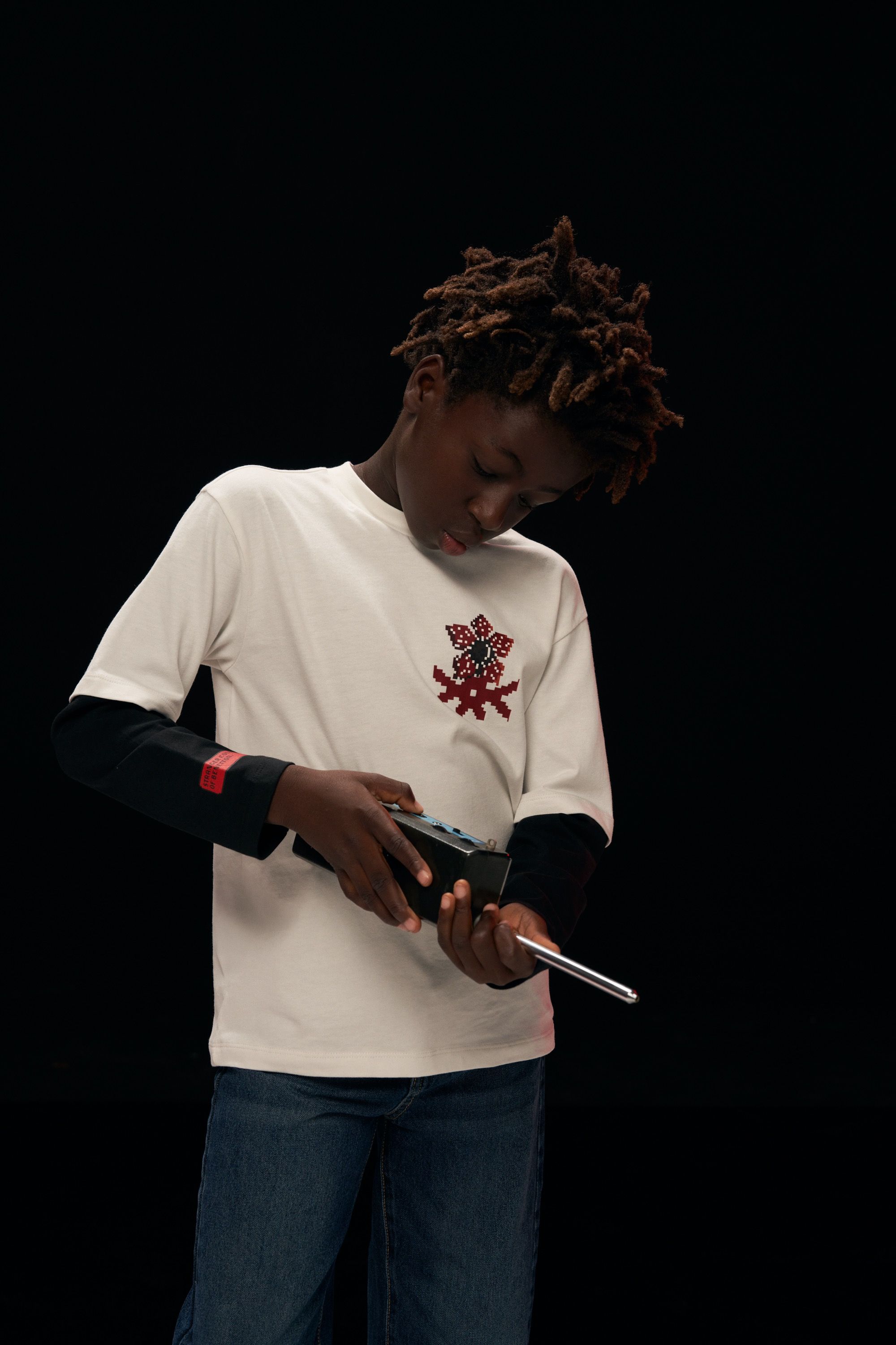 BENETTON presents STRANGER COLORS OF BENETTON The campaign celebrating the capsule collection dedicated to the Upside Down | Image 594247