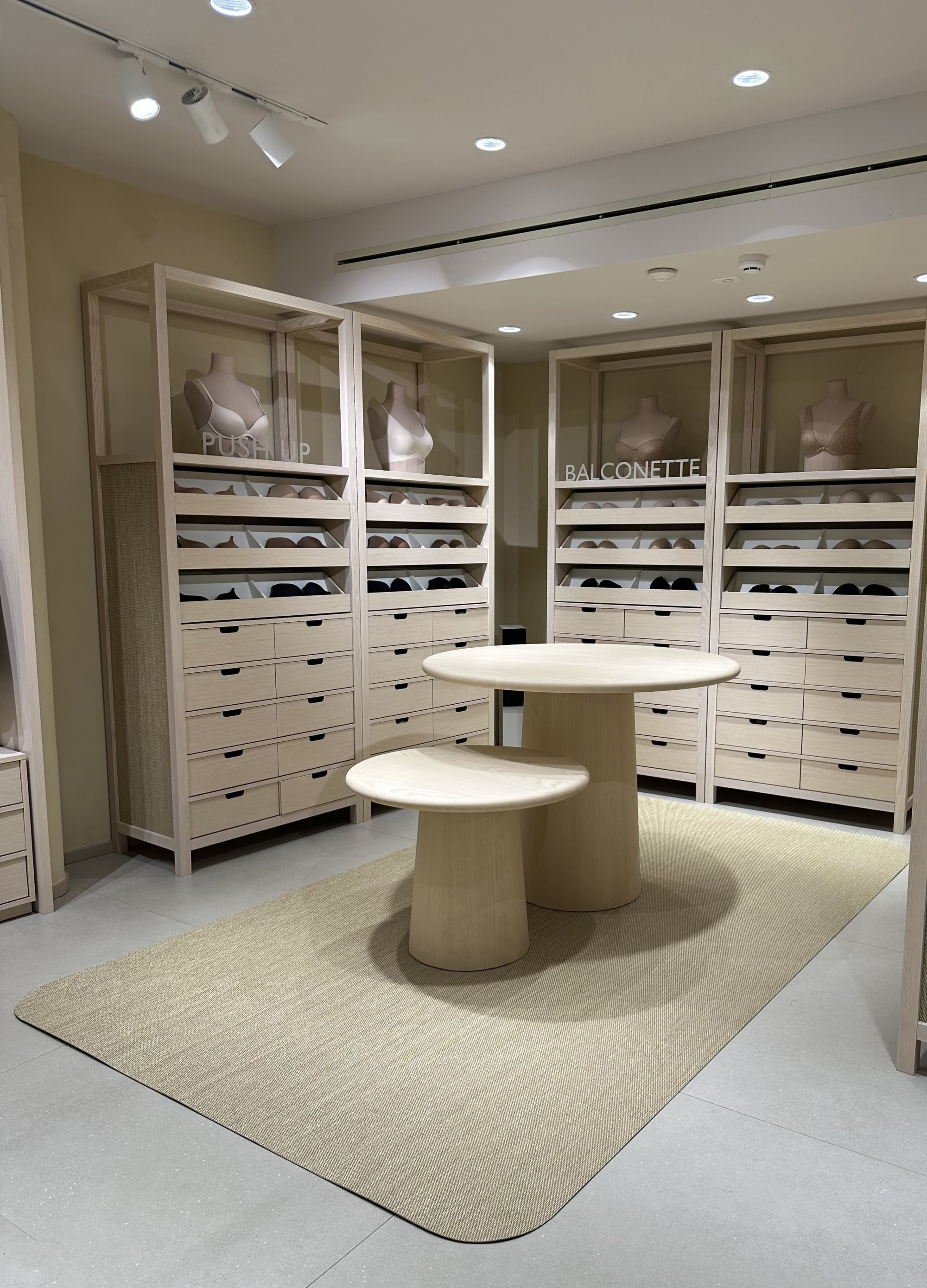 Intimissimi opens its new boutique on Via Montenapoleone A new chapter built on listening | Image 594285