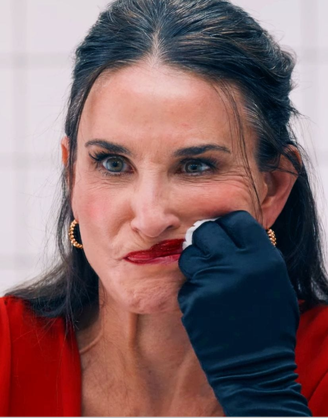 The beauty industry boom is an ethical issue 2025 was the year of the longevity industry, but are we sure we know the consequences?