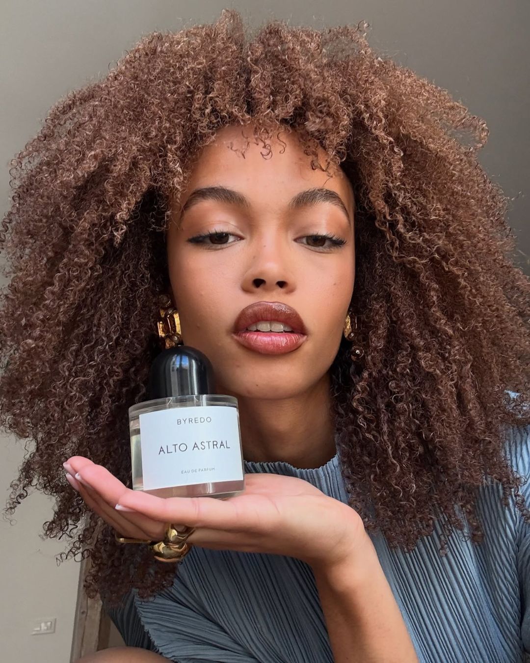 10 profumi da regalare a Natale Dal gourmand e speziato al caldo agrumato, ce n’è per tutti i gusti