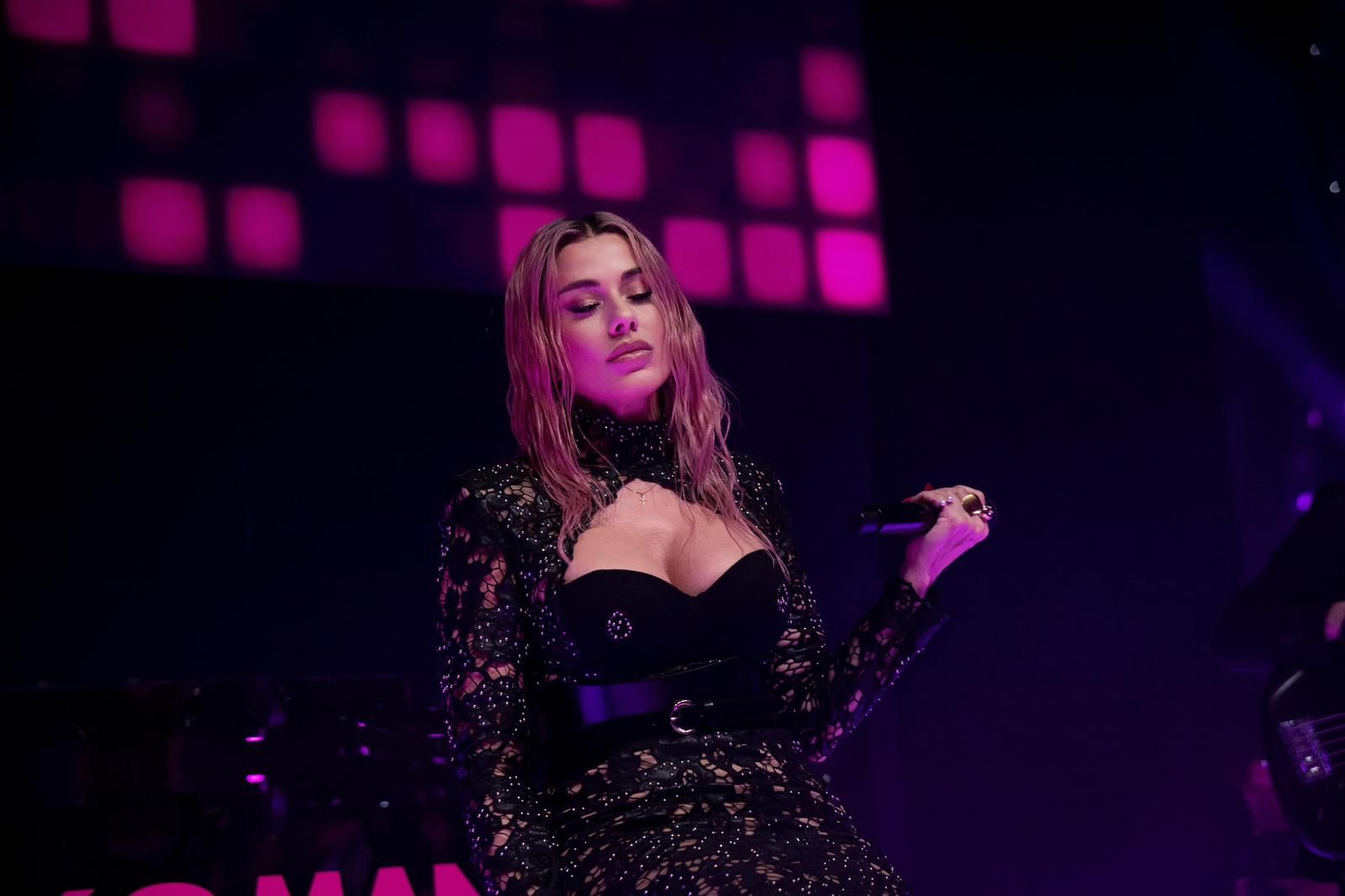 Tutto quello che vi siete persi all'evento Pinkomania di Pinko La notte milanese si tinge di rosa con Paola Iezzi | Image 595323