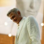 Despite George Clooney, “Jay Kelly” is not such a great movie What if we told you that Adam Sandler was in a similar, more brilliant comedy in 2009?