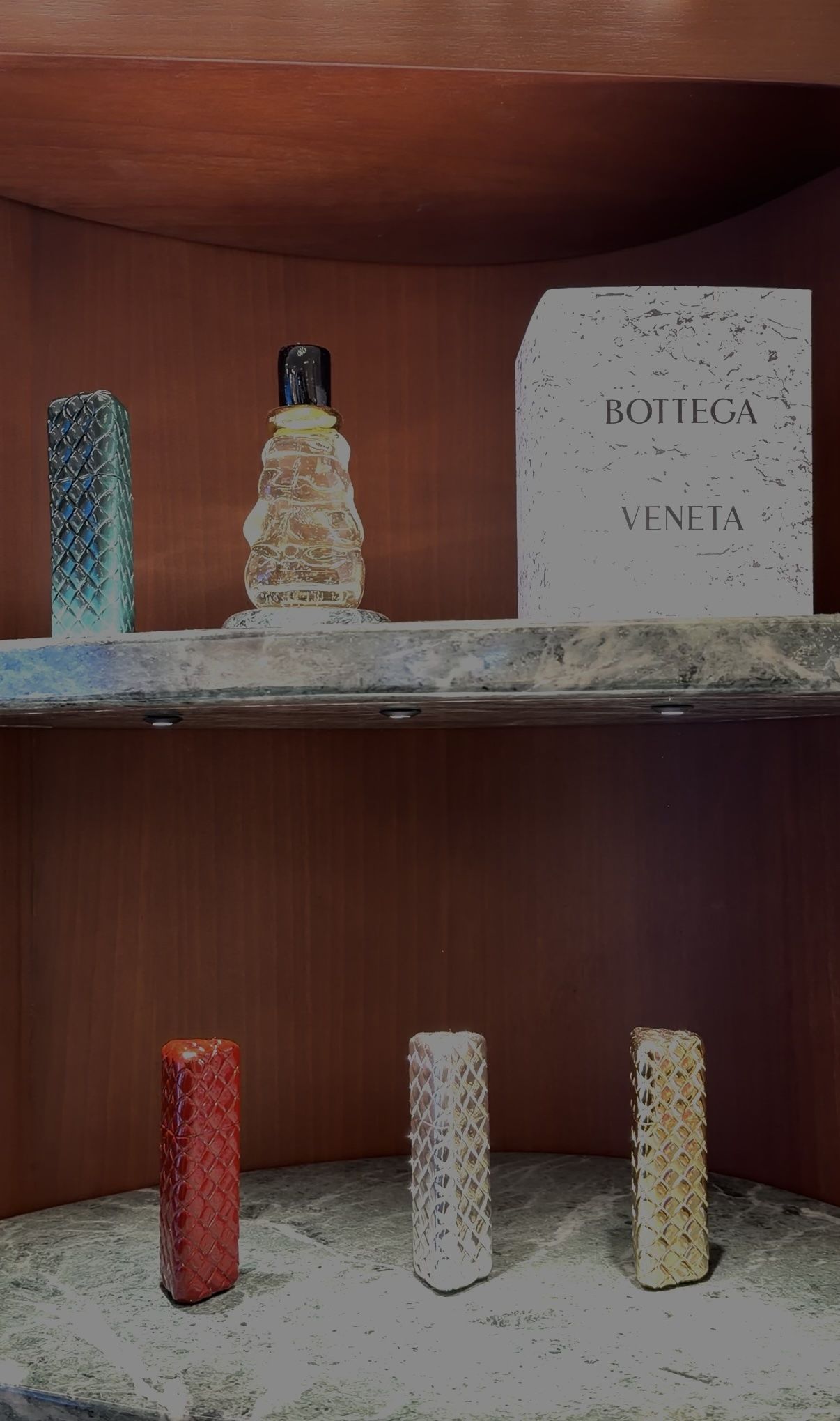 Bottega Veneta presenta la nuova collezione di fragranze Midnight E apre un nuovo corner dedicato ai profumi in Rinascente Milano | Image 595615