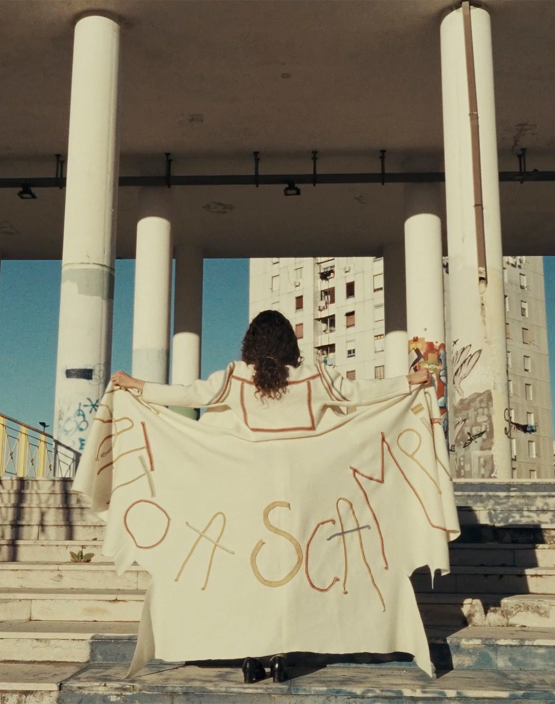 È nato un progetto sartoriale made in Scampia A Sewing Machine of One’s Own e la nuova visione collettiva dei margini